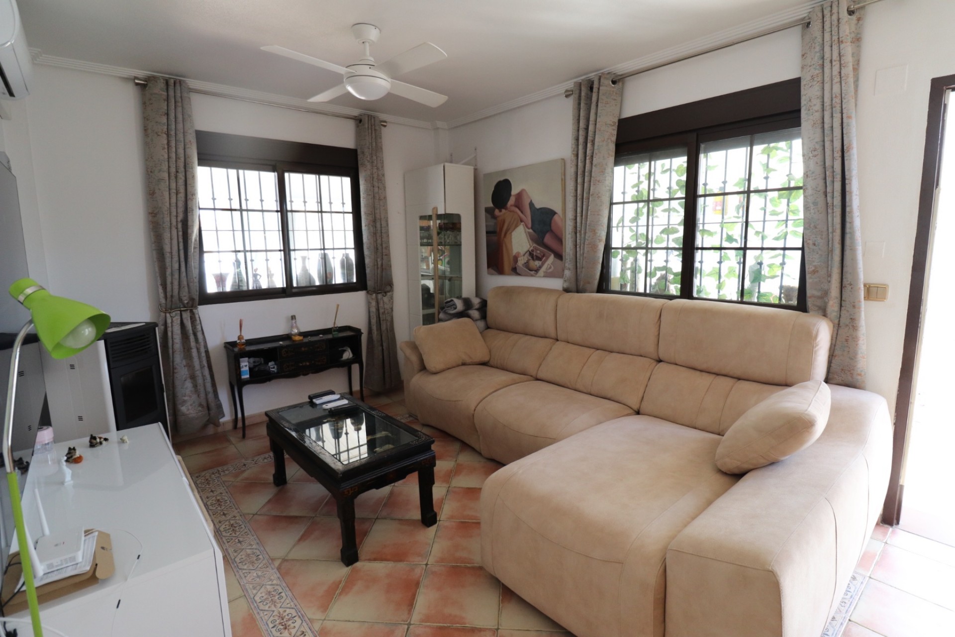 Brukt - Villa -
Hondón de las Nieves - Inland