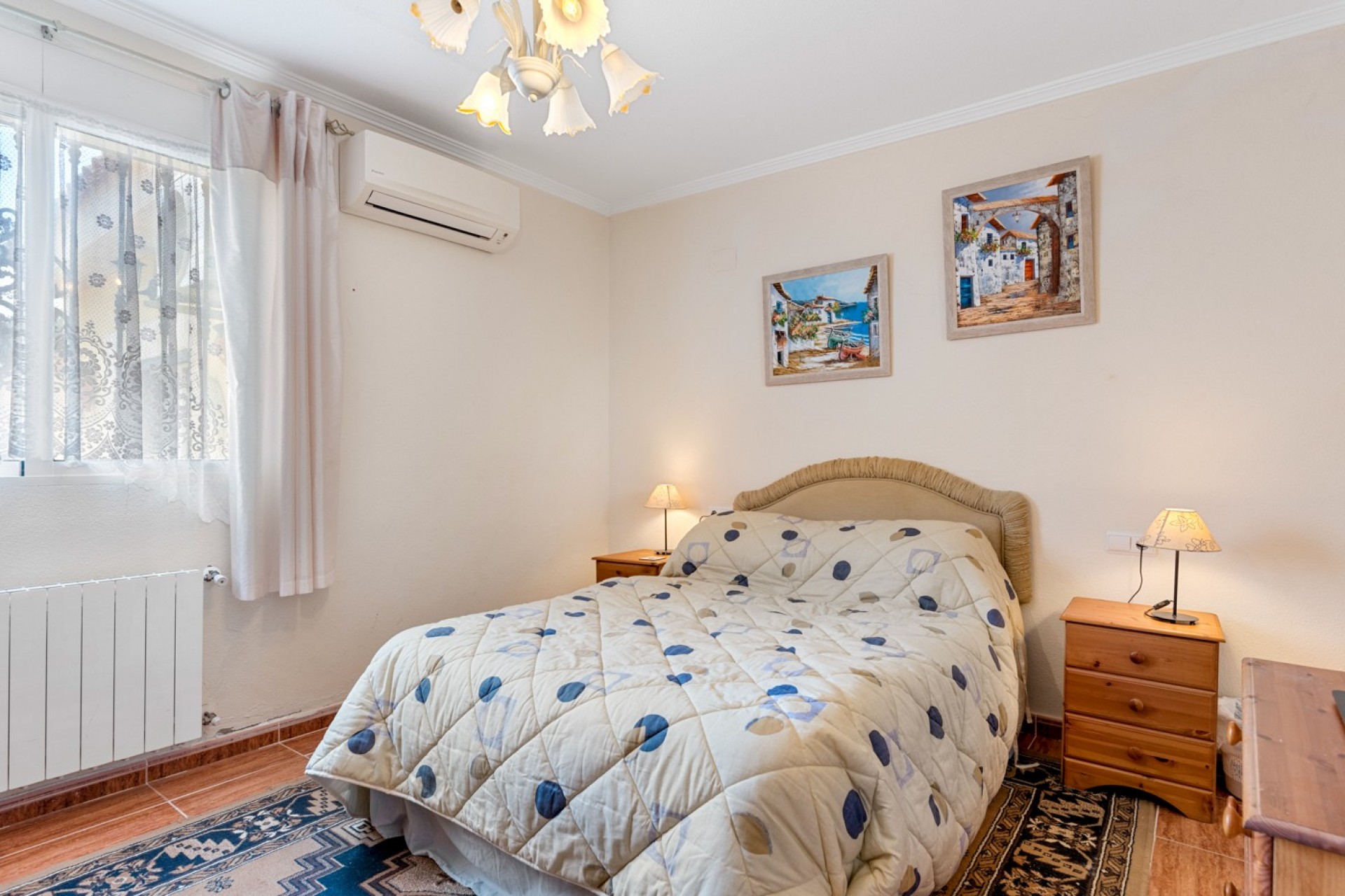 Brukt - Villa -
Jacarilla - Inland