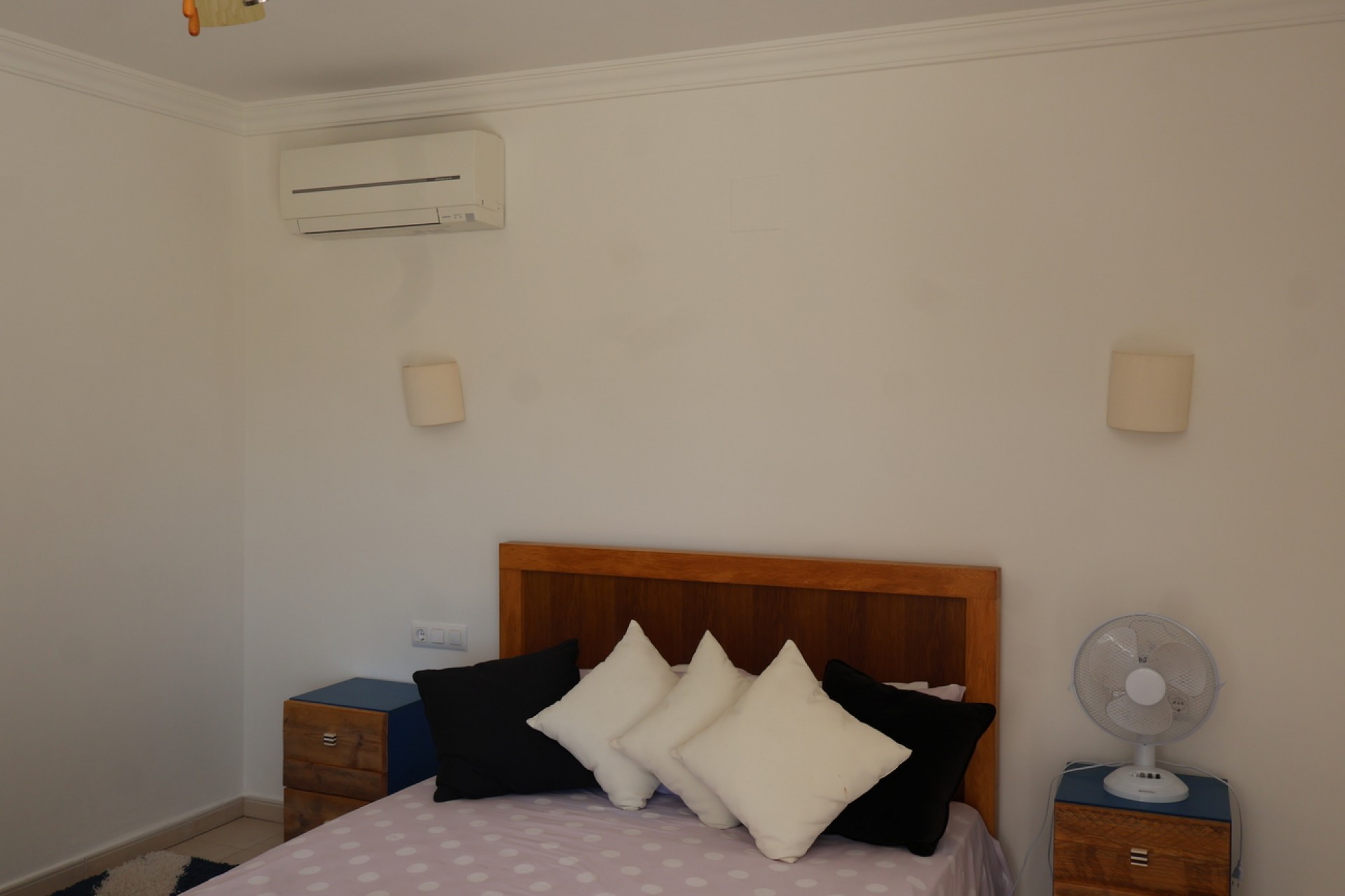 Brukt - Villa -
Jávea - Costa Blanca