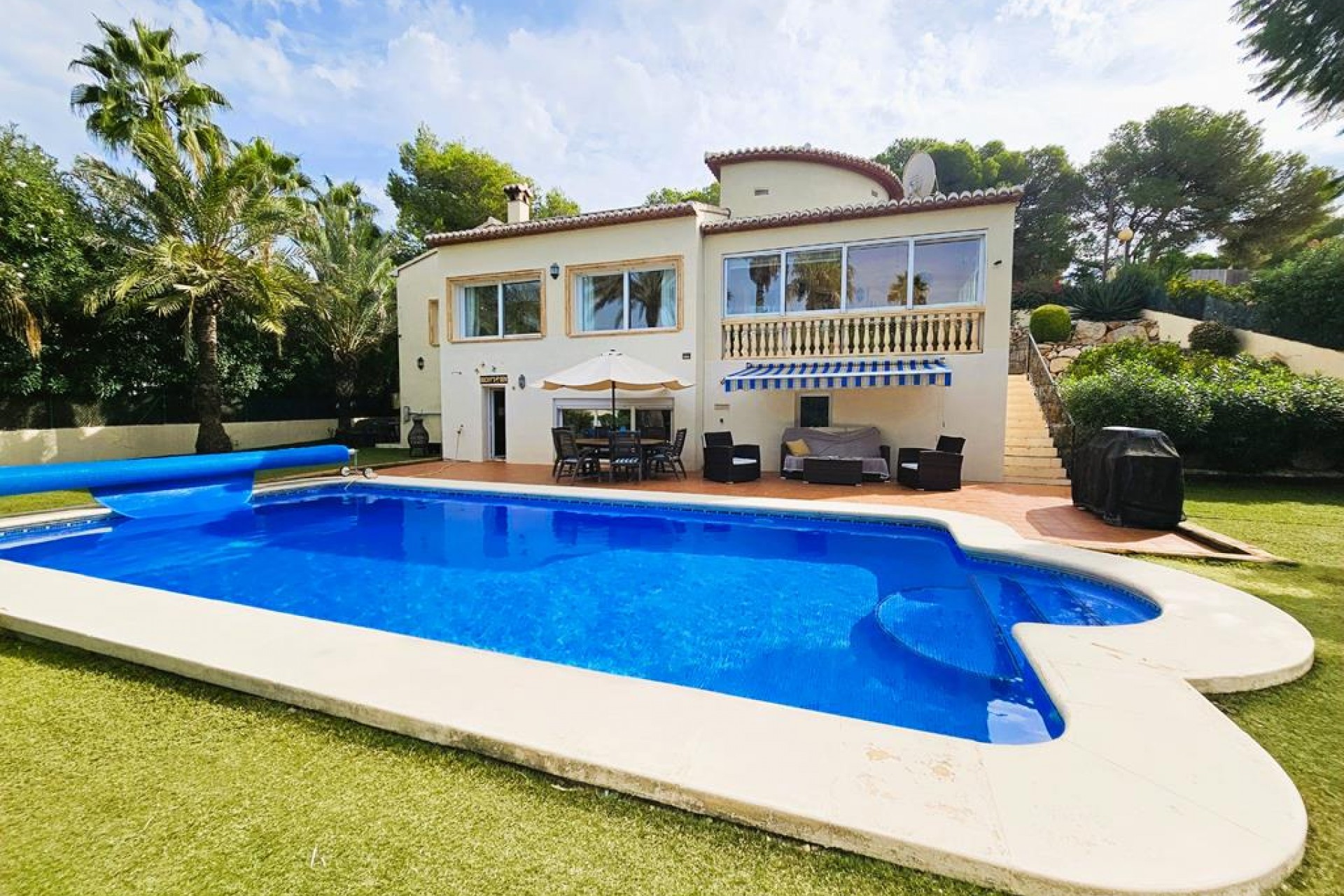 Brukt - Villa -
Jávea - Costa Blanca