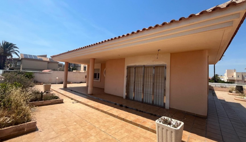 Brukt - Villa -
La Manga del Mar Menor - Playa Del Galán