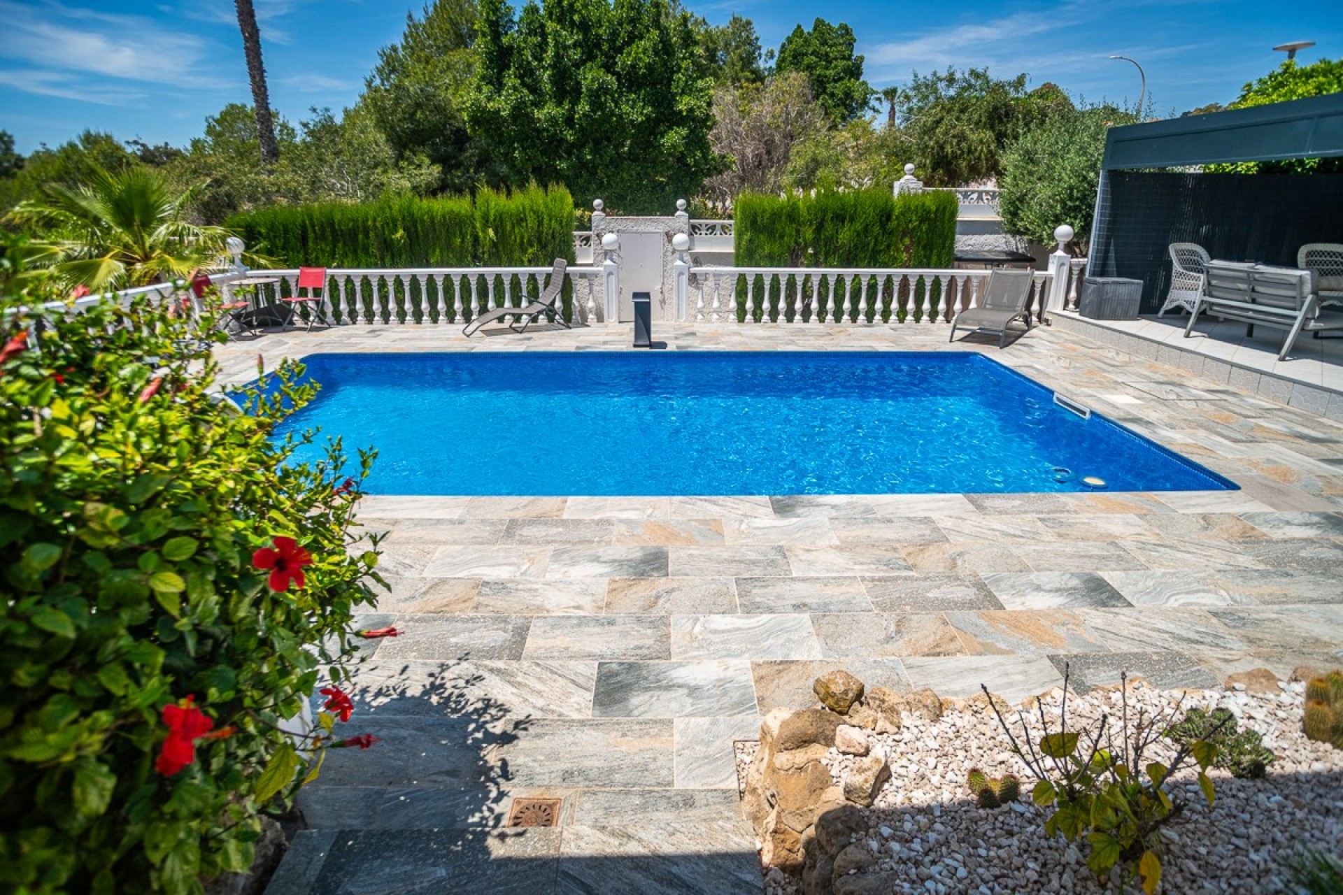 Brukt - Villa -
La Marina - Costa Blanca