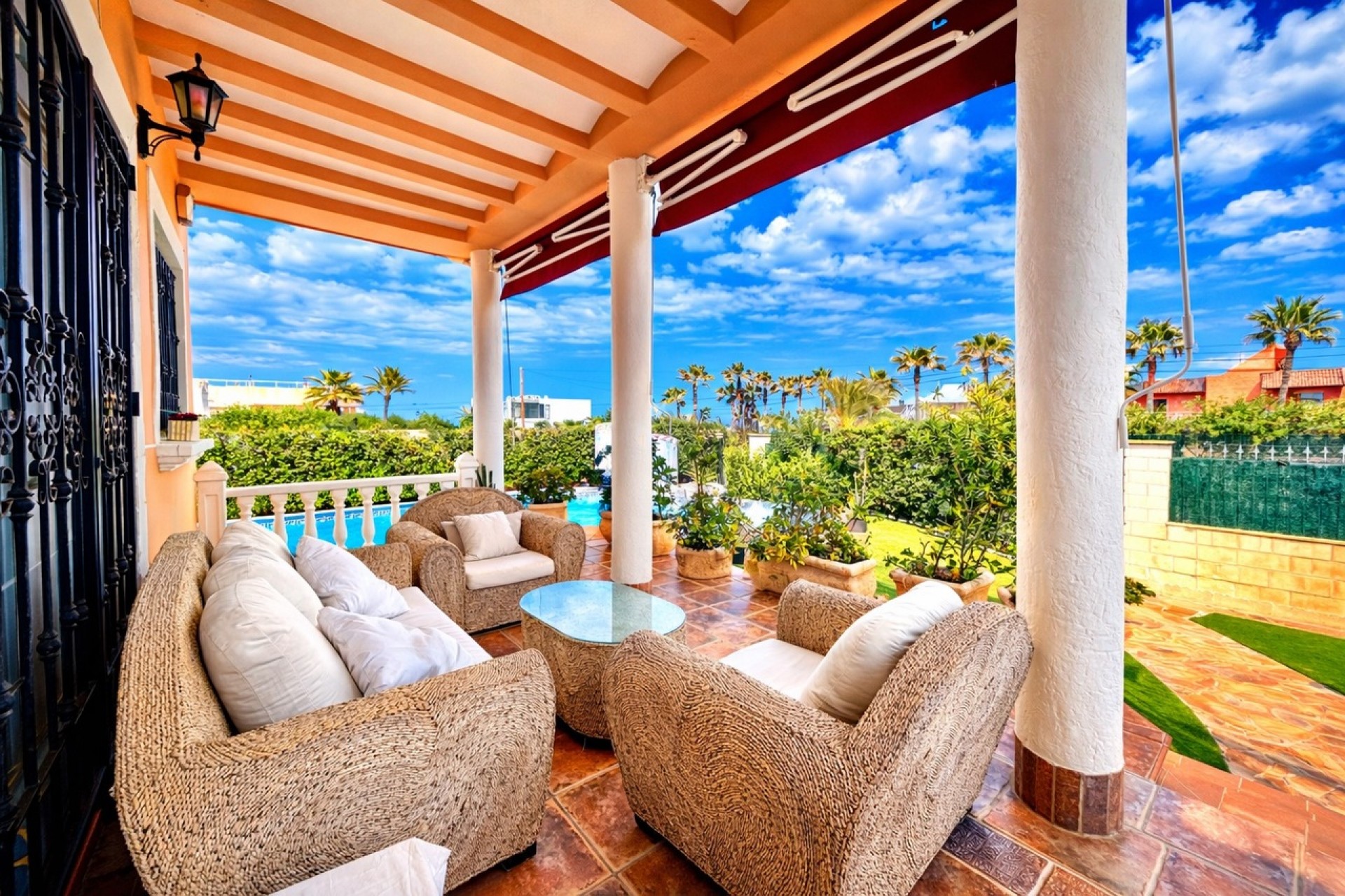 Brukt - Villa -
La Mata - Costa Blanca