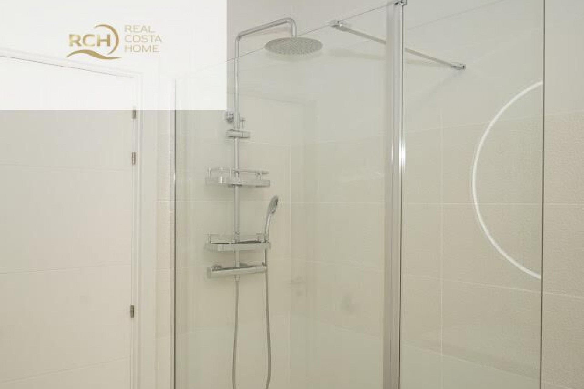 Brukt - Villa -
La Nucía - Montebello - Nou Espai