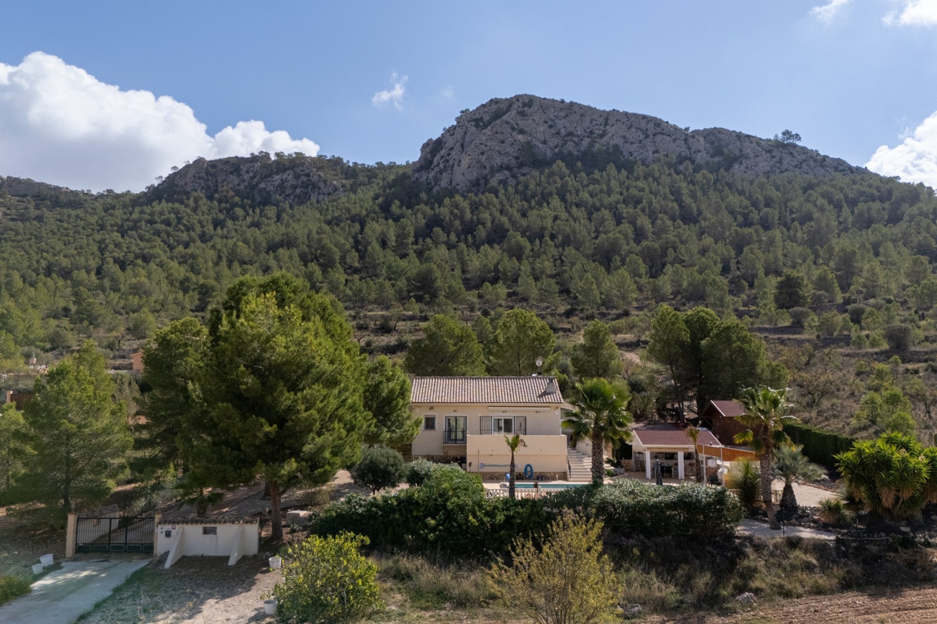 Brukt - Villa -
La Zarza - Inland