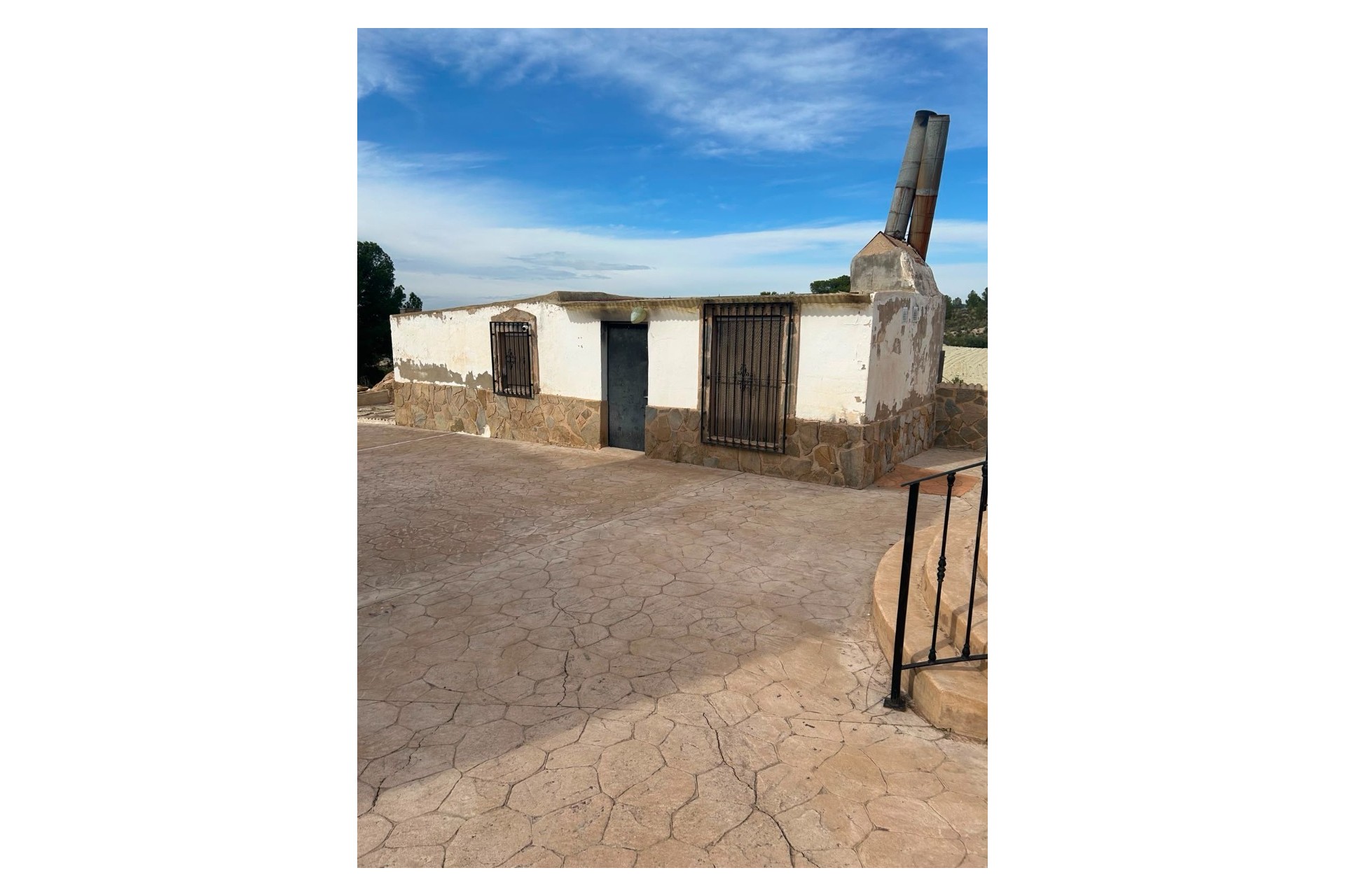 Brukt - Villa -
La Zarza - Inland