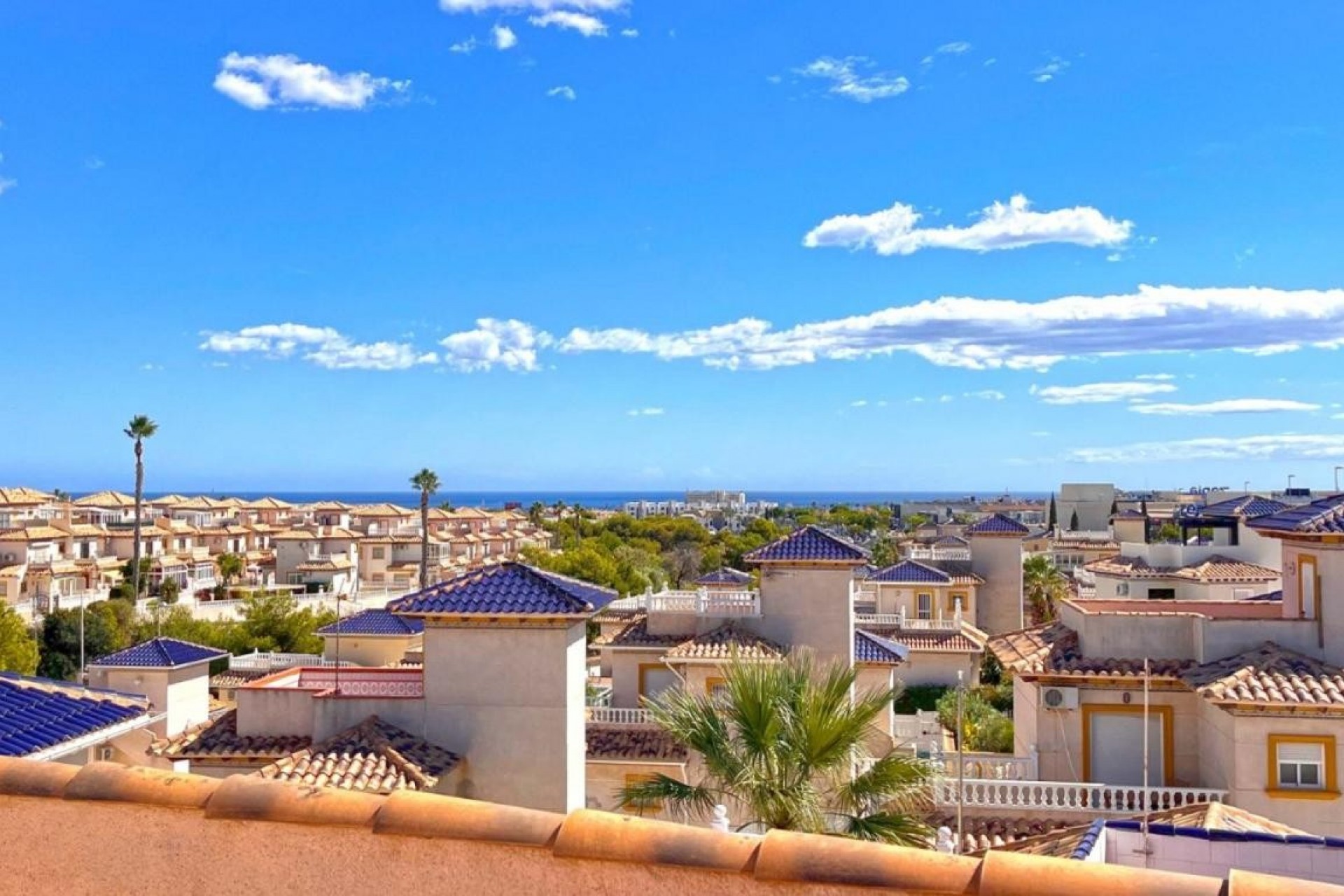 Brukt - Villa -
La Zenia - Costa Blanca