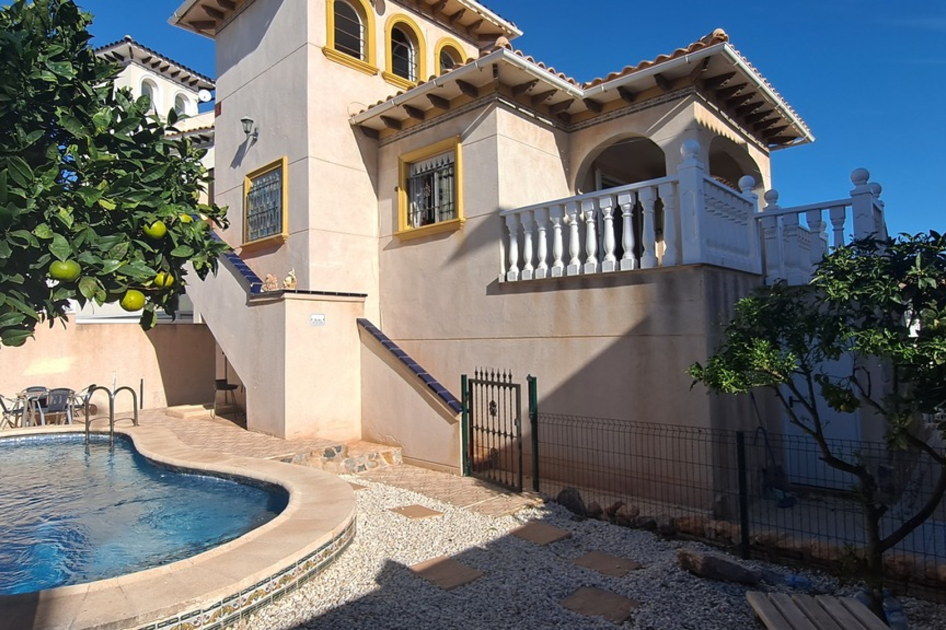 Brukt - Villa -
La Zenia - Costa Blanca