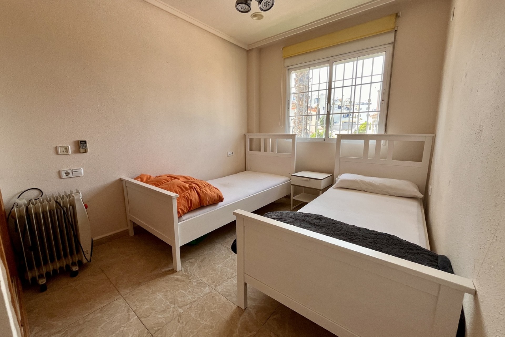 Brukt - Villa -
La Zenia - Costa Blanca