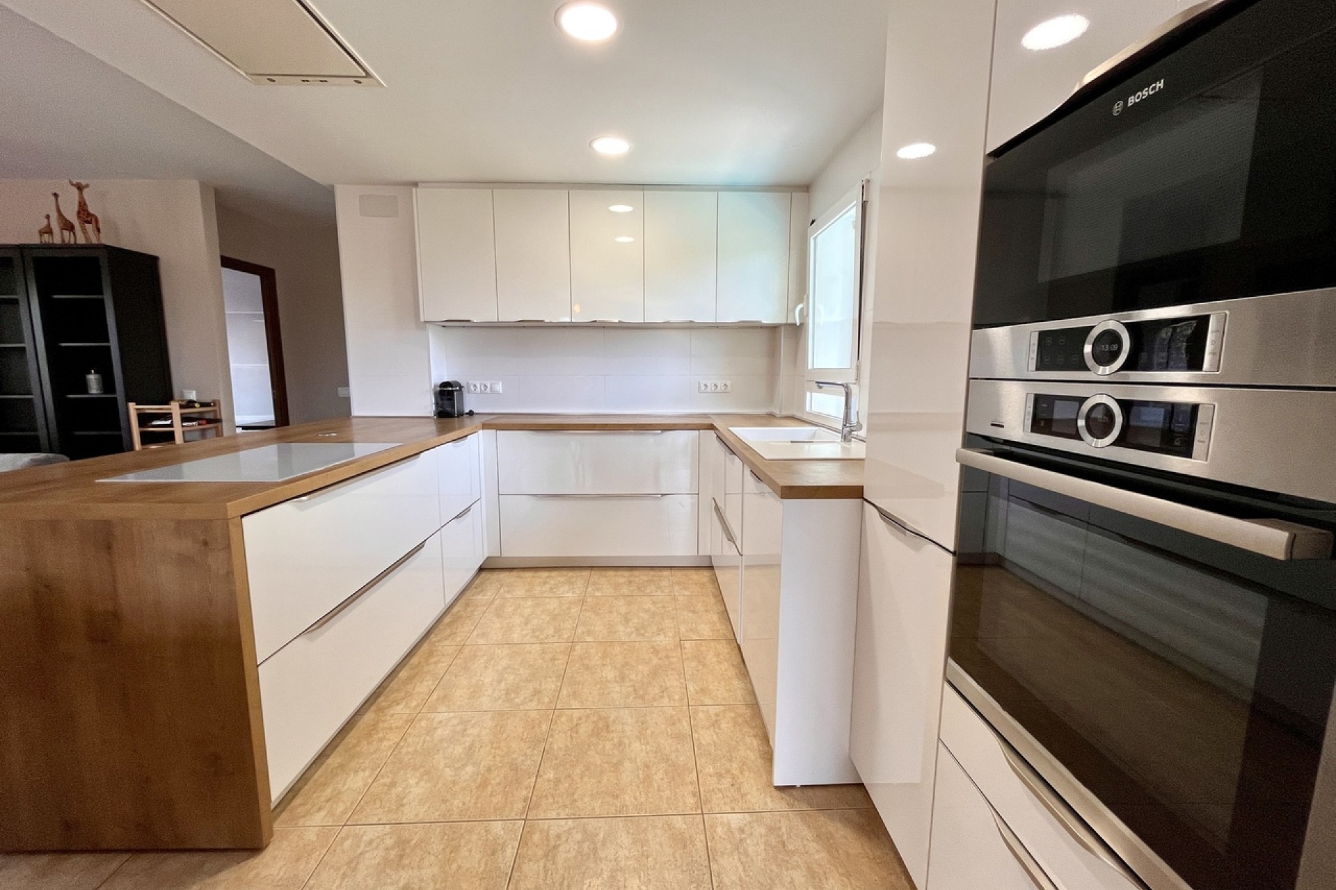 Brukt - Villa -
La Zenia - Costa Blanca