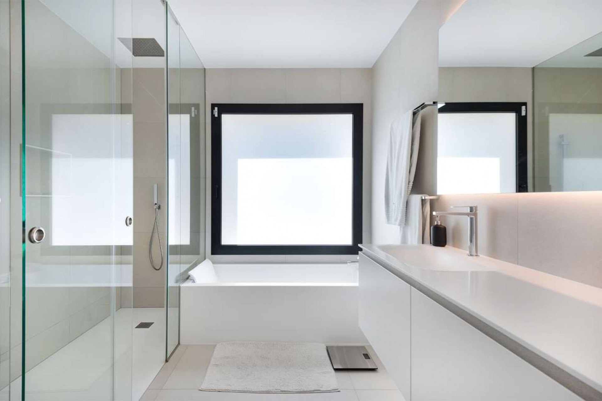 Brukt - Villa -
Las Colinas Golf - Costa Blanca