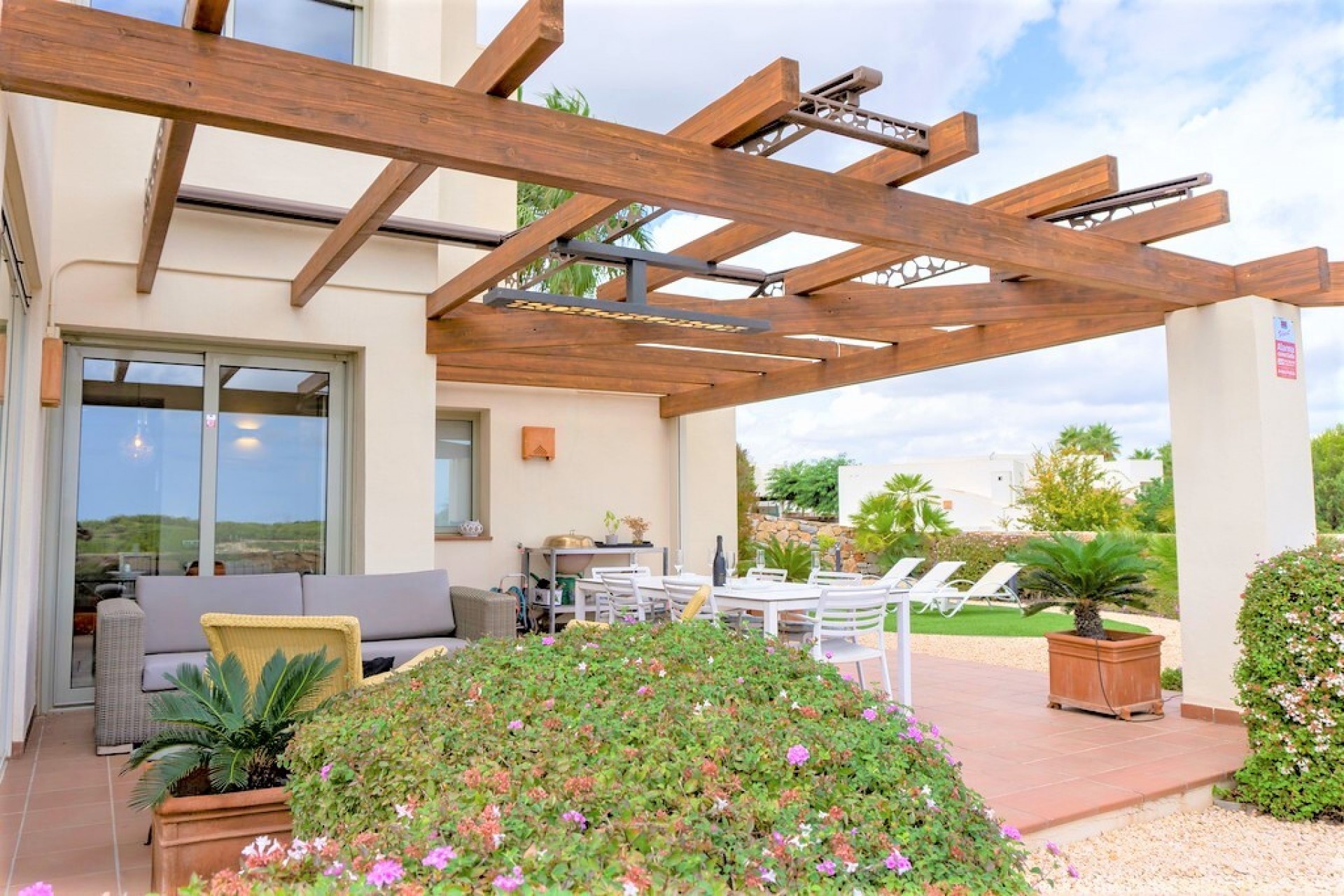 Brukt - Villa -
Las Colinas Golf - Inland