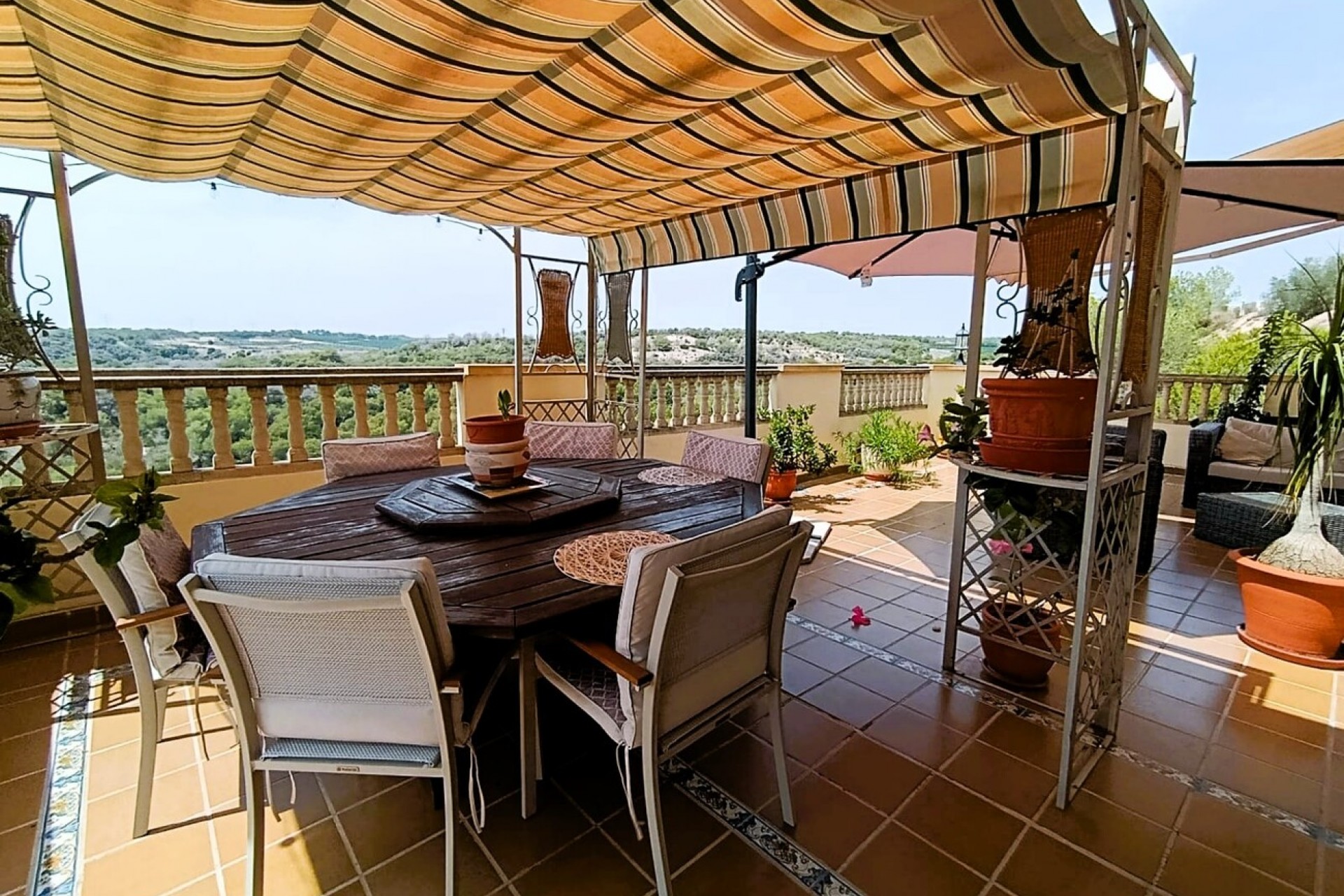 Brukt - Villa -
Las Ramblas Golf - Inland