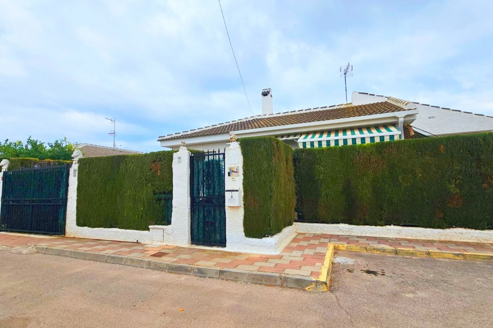 Brukt - Villa -
Los Alcazares - Costa Calida