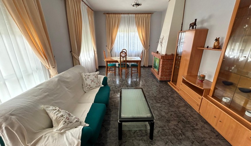 Brukt - Villa -
Los Alcazares - Las Lomas Del Rame-bahía Bella