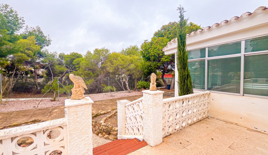 Brukt - Villa -
Los Balcones - Costa Blanca