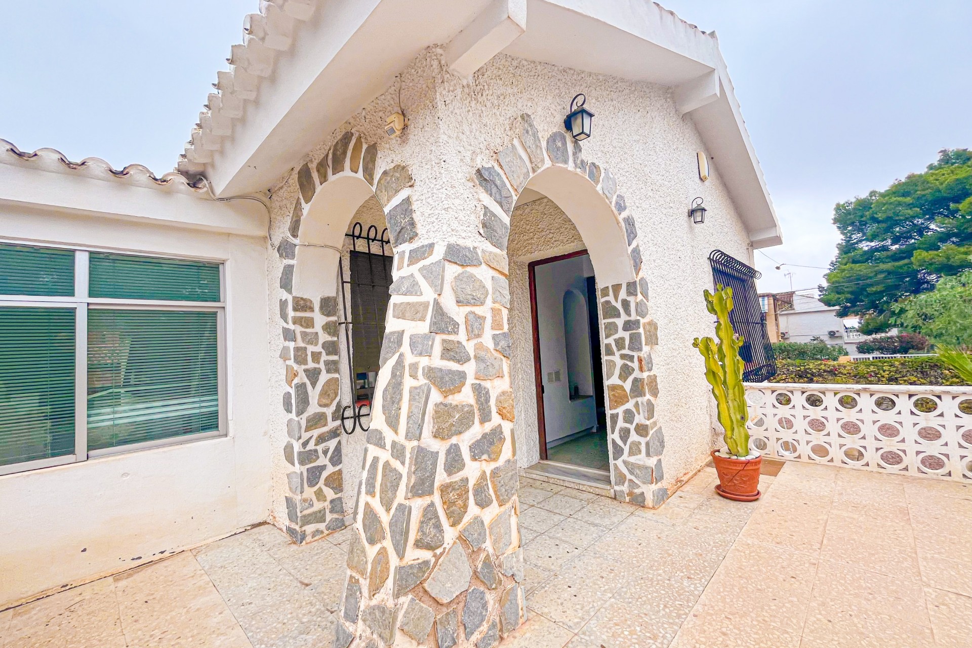 Brukt - Villa -
Los Balcones - Costa Blanca