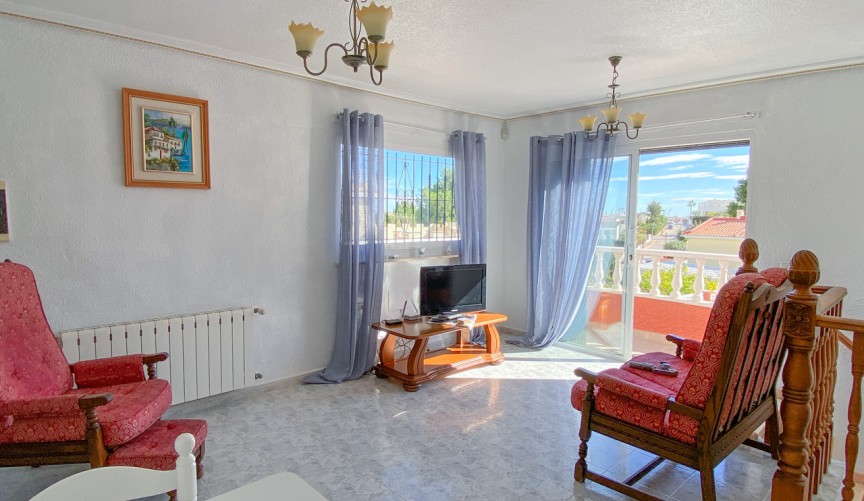 Brukt - Villa -
Los Balcones - Costa Blanca