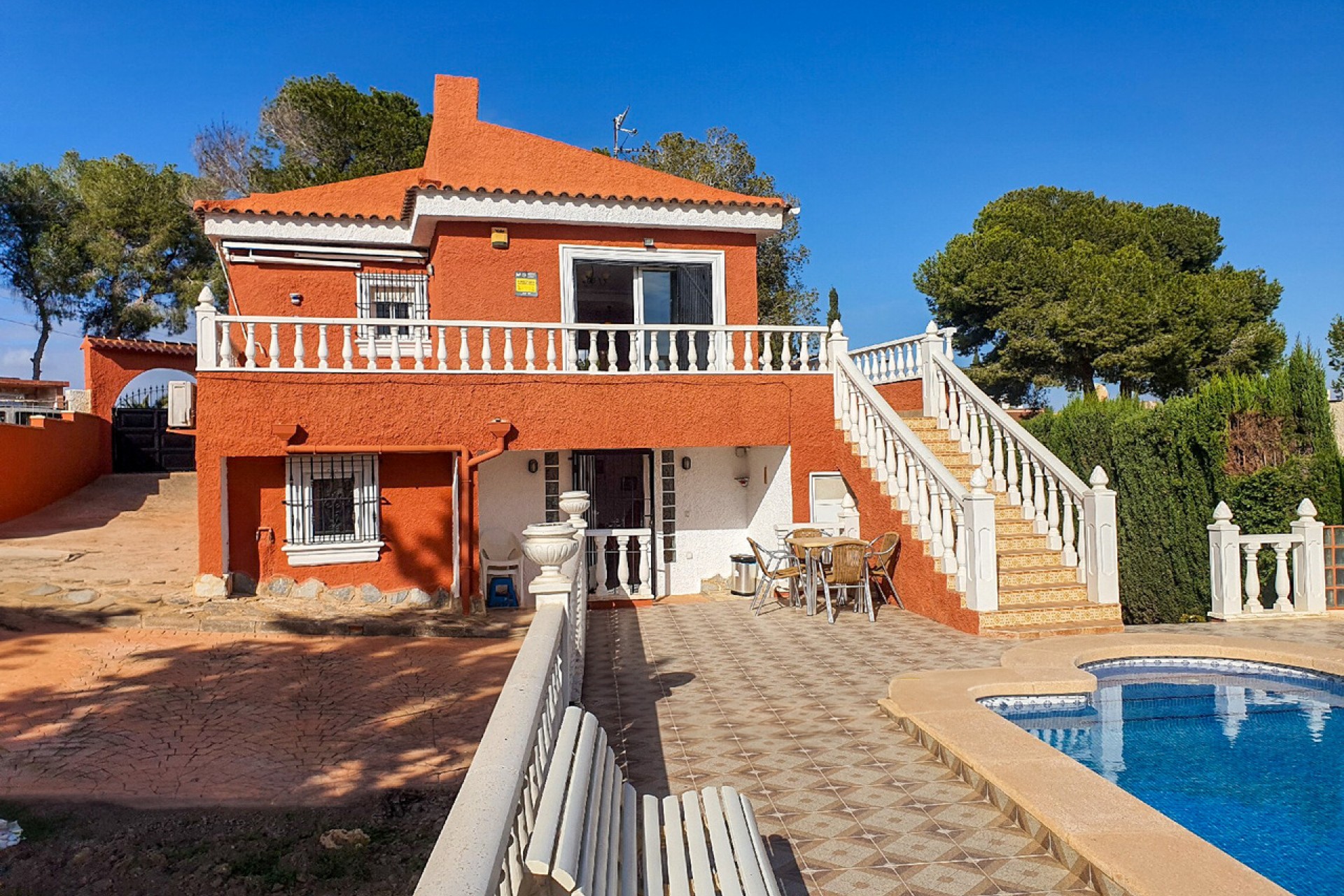 Brukt - Villa -
Los Balcones - Costa Blanca