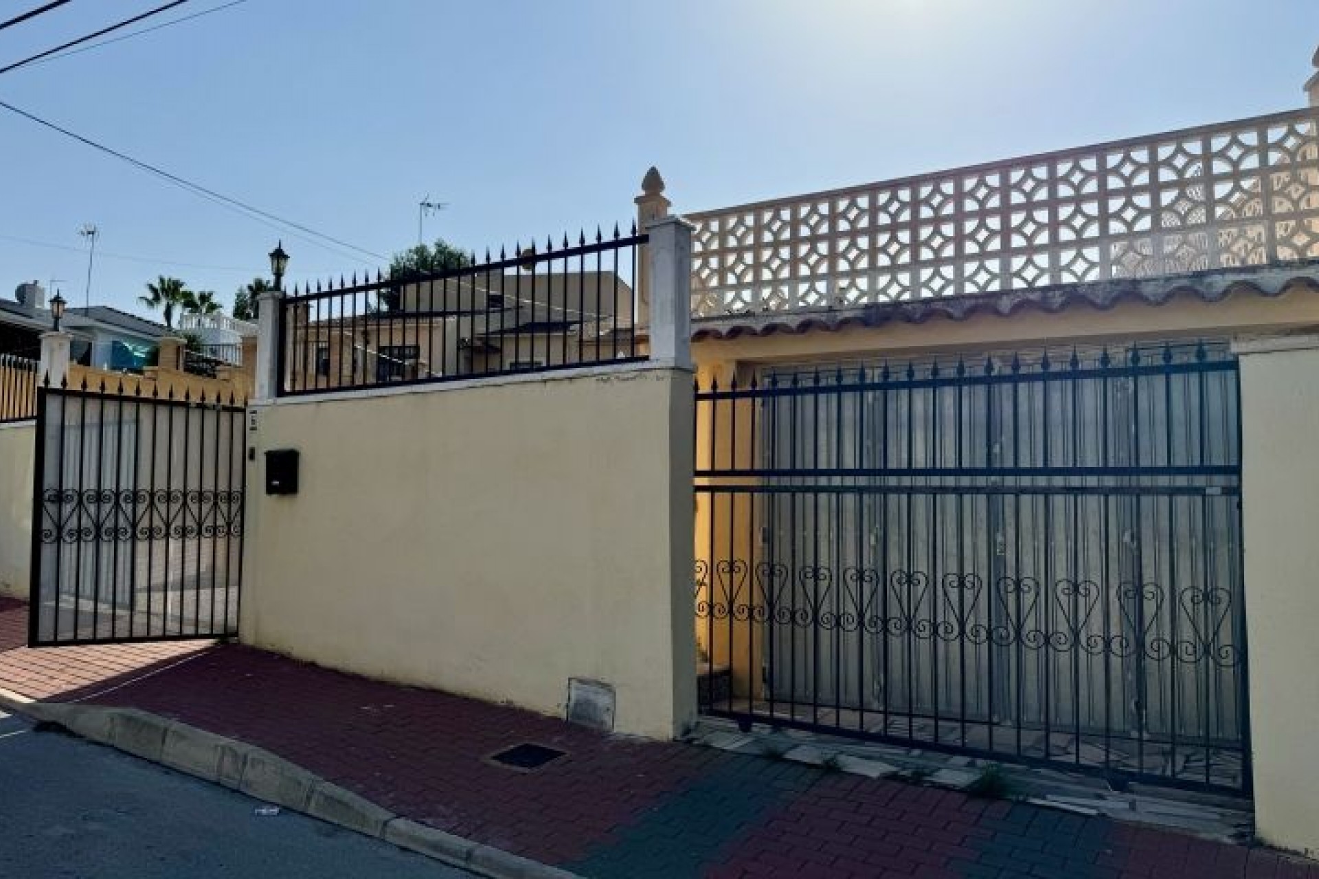 Brukt - Villa -
Los Balcones - Costa Blanca