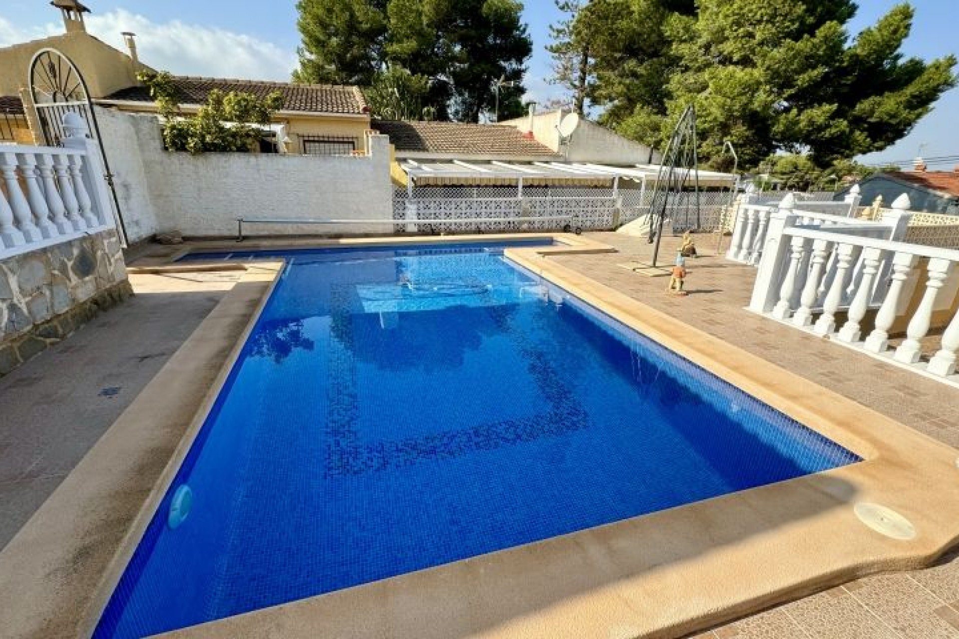 Brukt - Villa -
Los Balcones - Costa Blanca