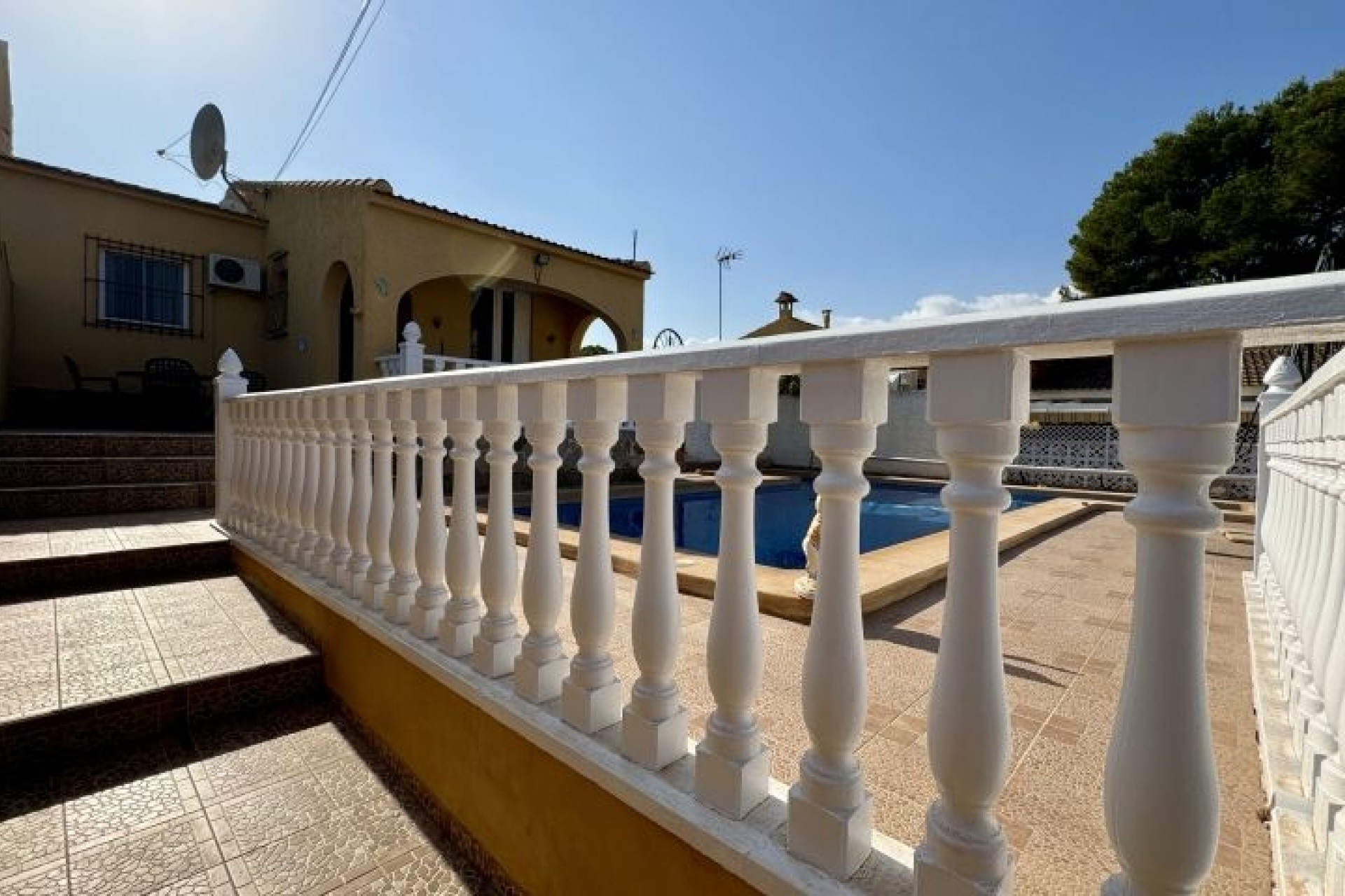 Brukt - Villa -
Los Balcones - Costa Blanca