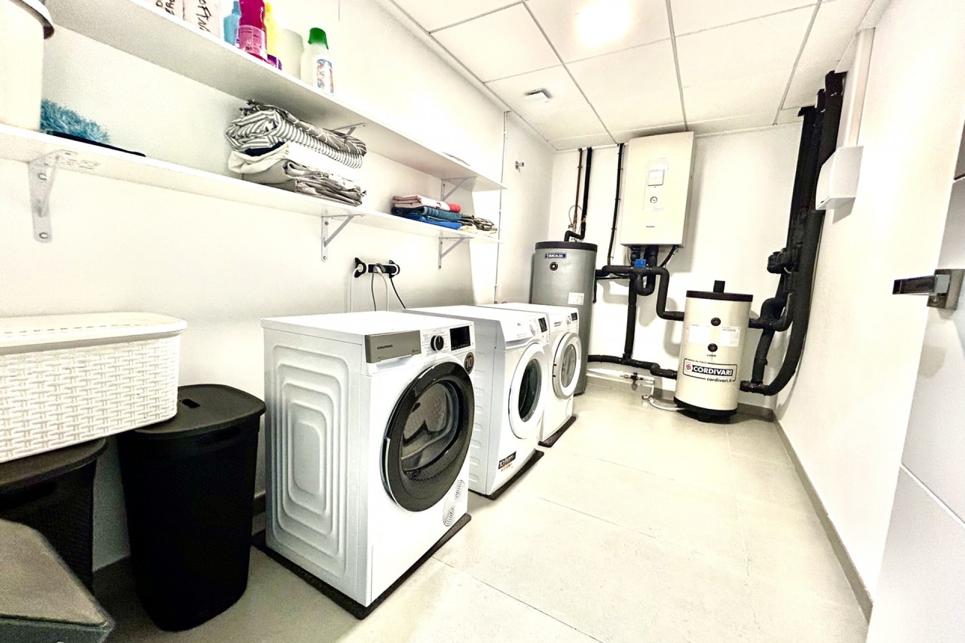 Brukt - Villa -
Los Balcones - Costa Blanca