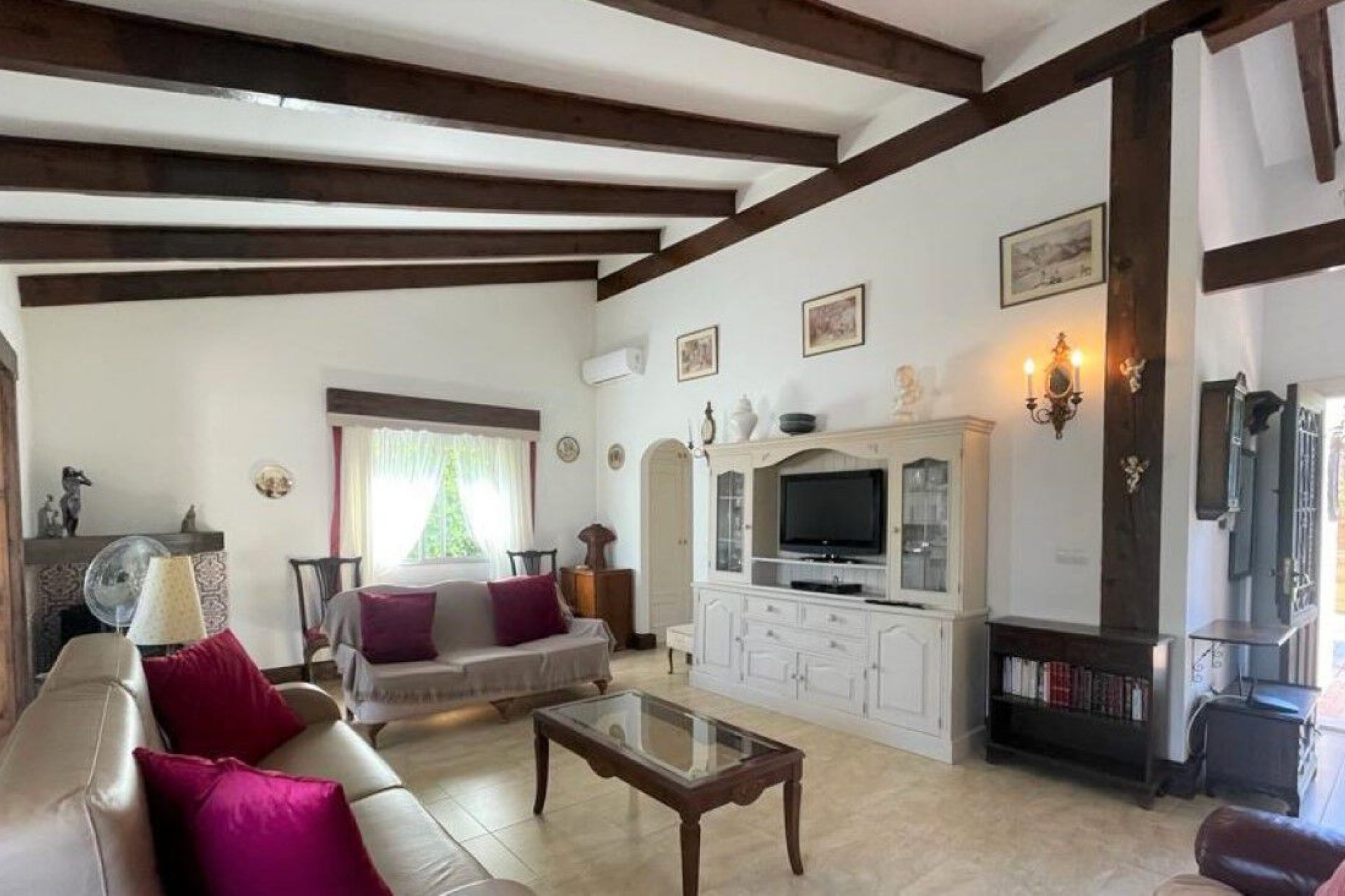 Brukt - Villa -
Los Belones - Inland