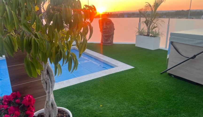 Brukt - Villa -
Los Montesinos - Costa Blanca