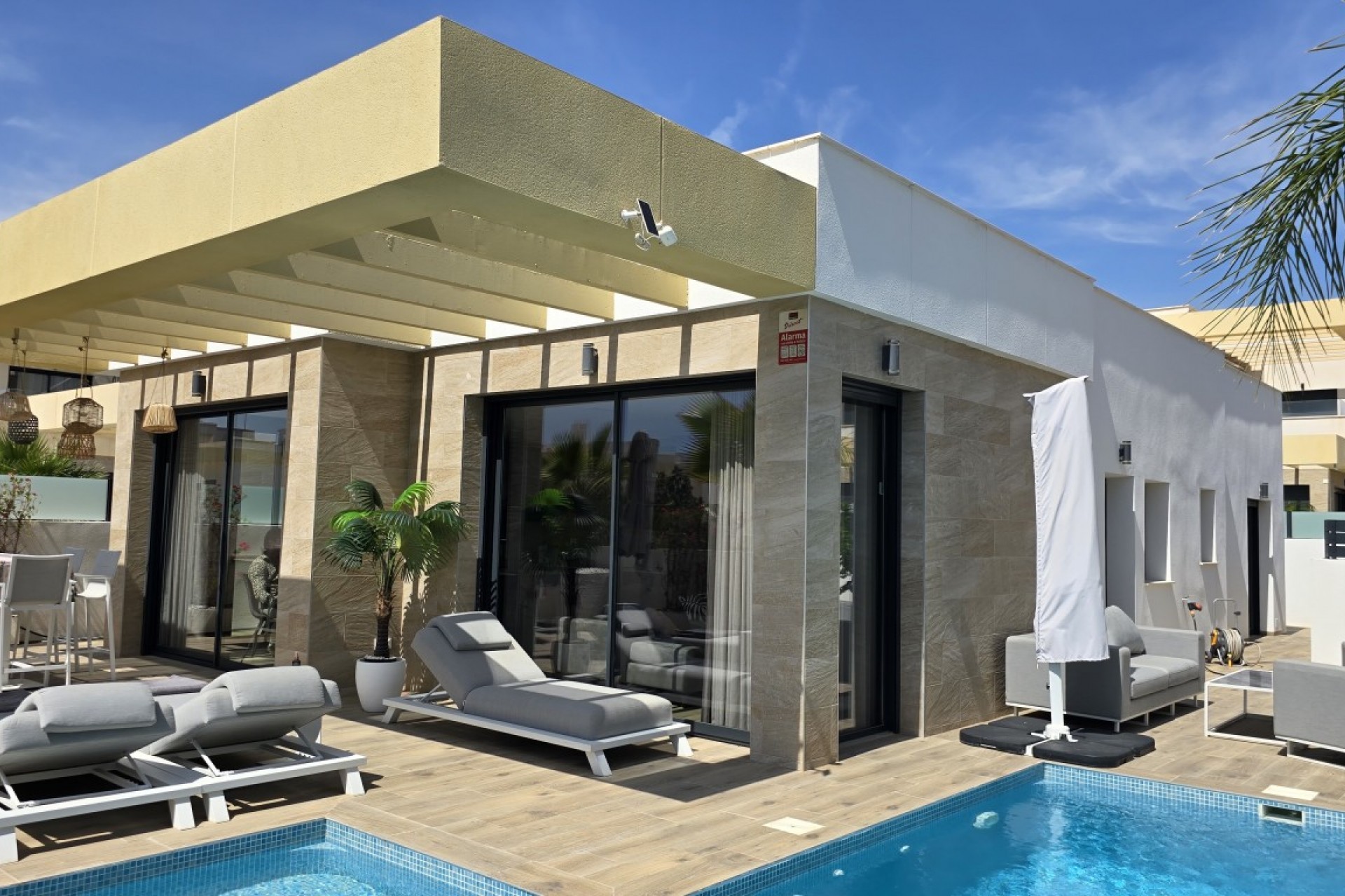 Brukt - Villa -
Los Montesinos - Costa Blanca
