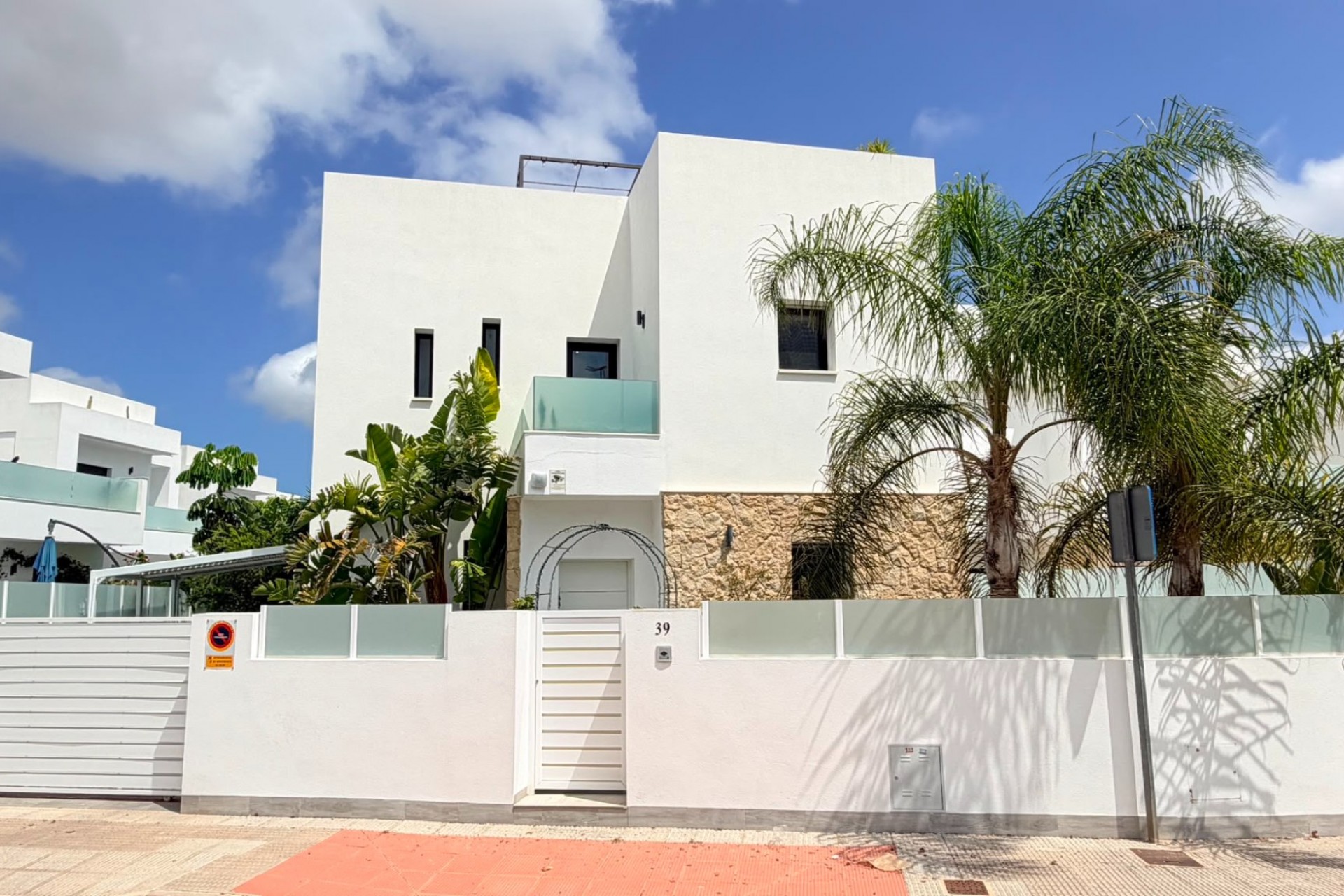Brukt - Villa -
Los Montesinos - Costa Blanca