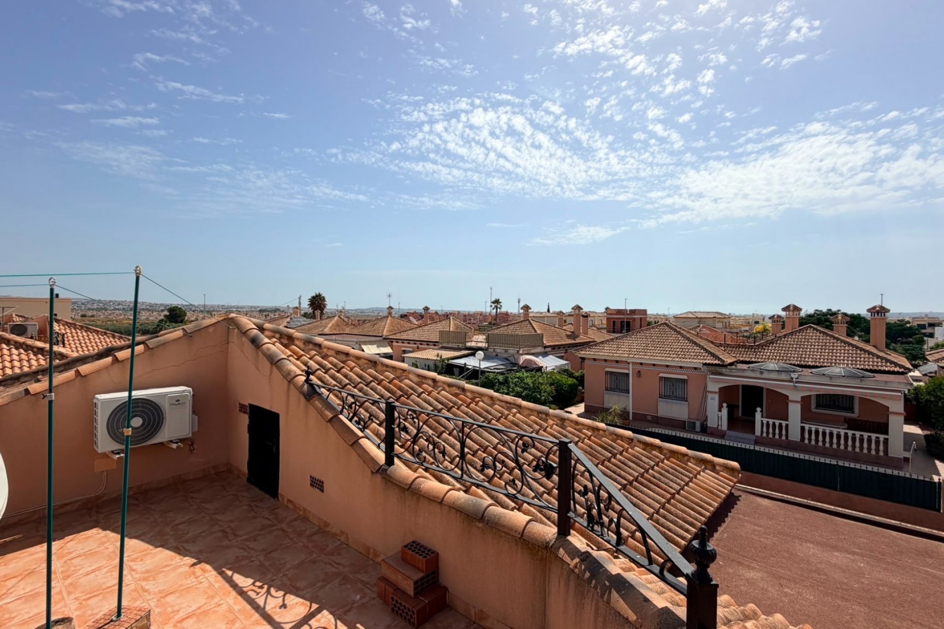 Brukt - Villa -
Los Montesinos - Costa Blanca