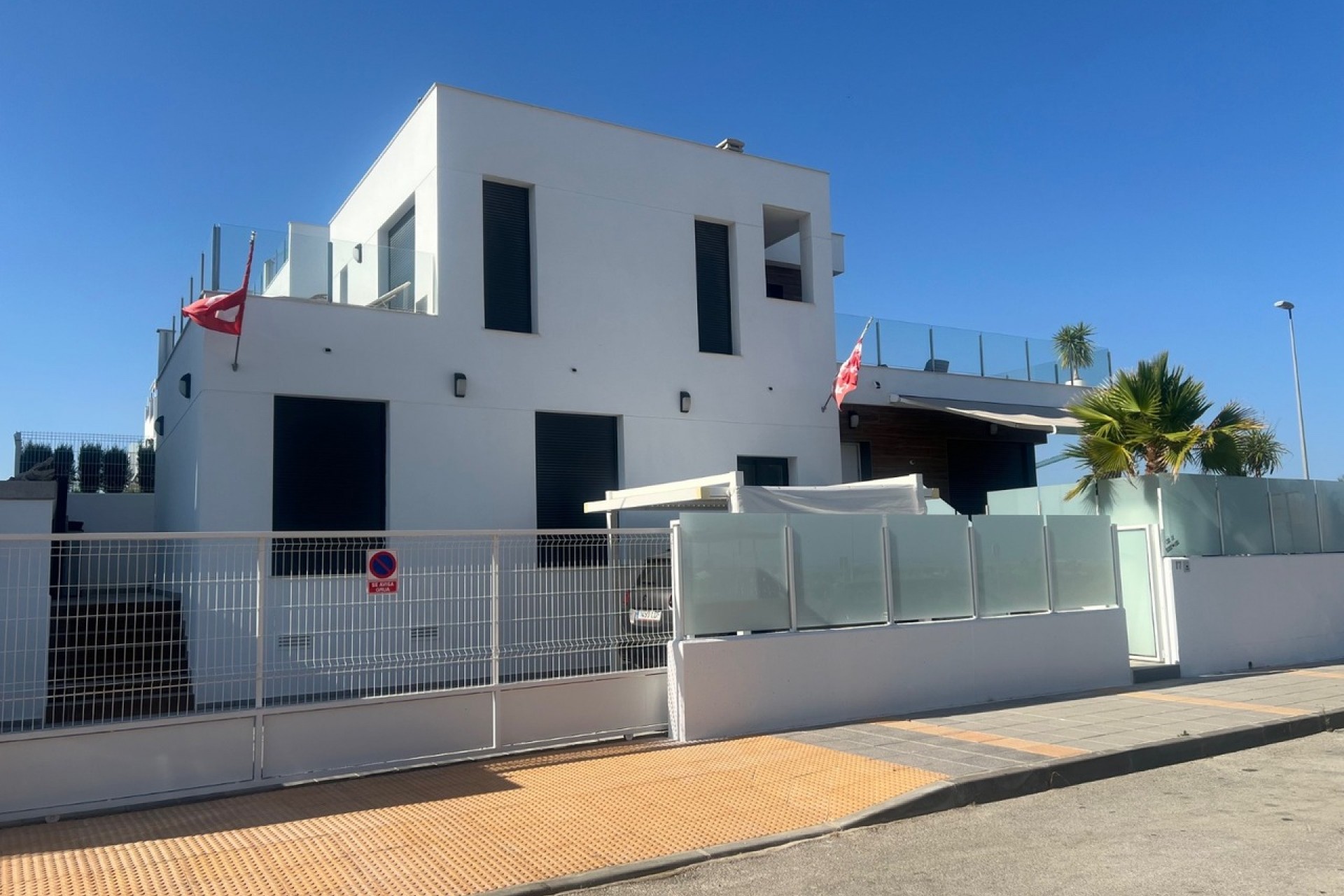 Brukt - Villa -
Los Montesinos - Costa Blanca