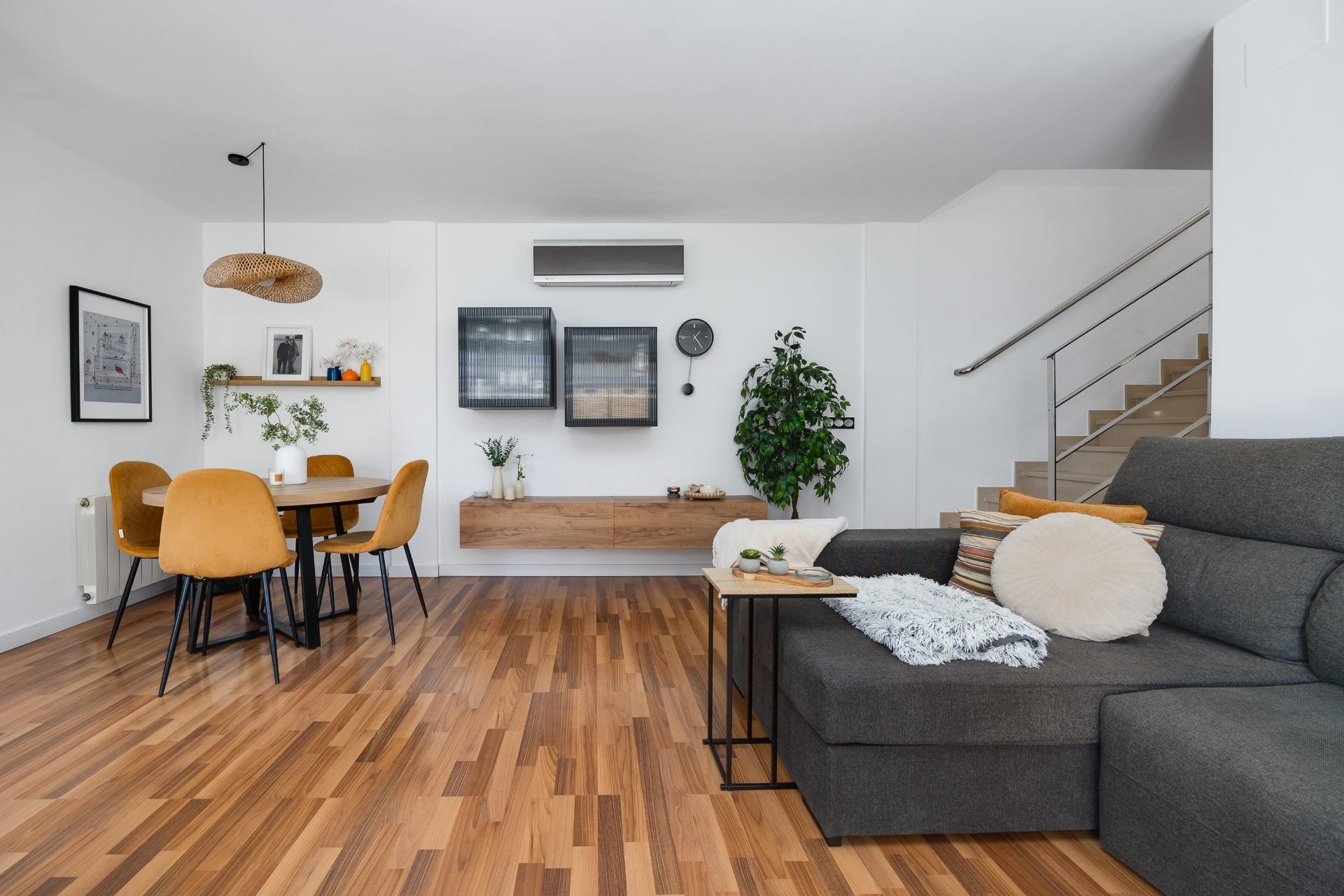 Brukt - Villa -
Los Montesinos - La Herrada