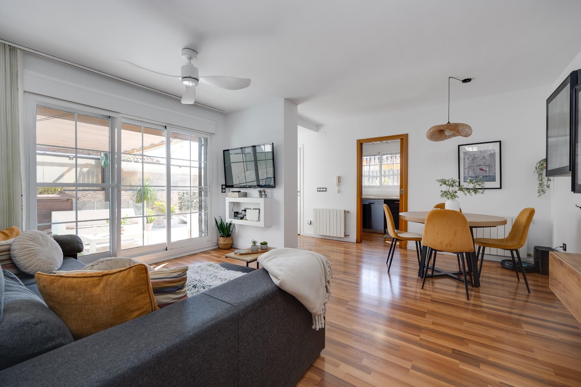 Brukt - Villa -
Los Montesinos - La Herrada