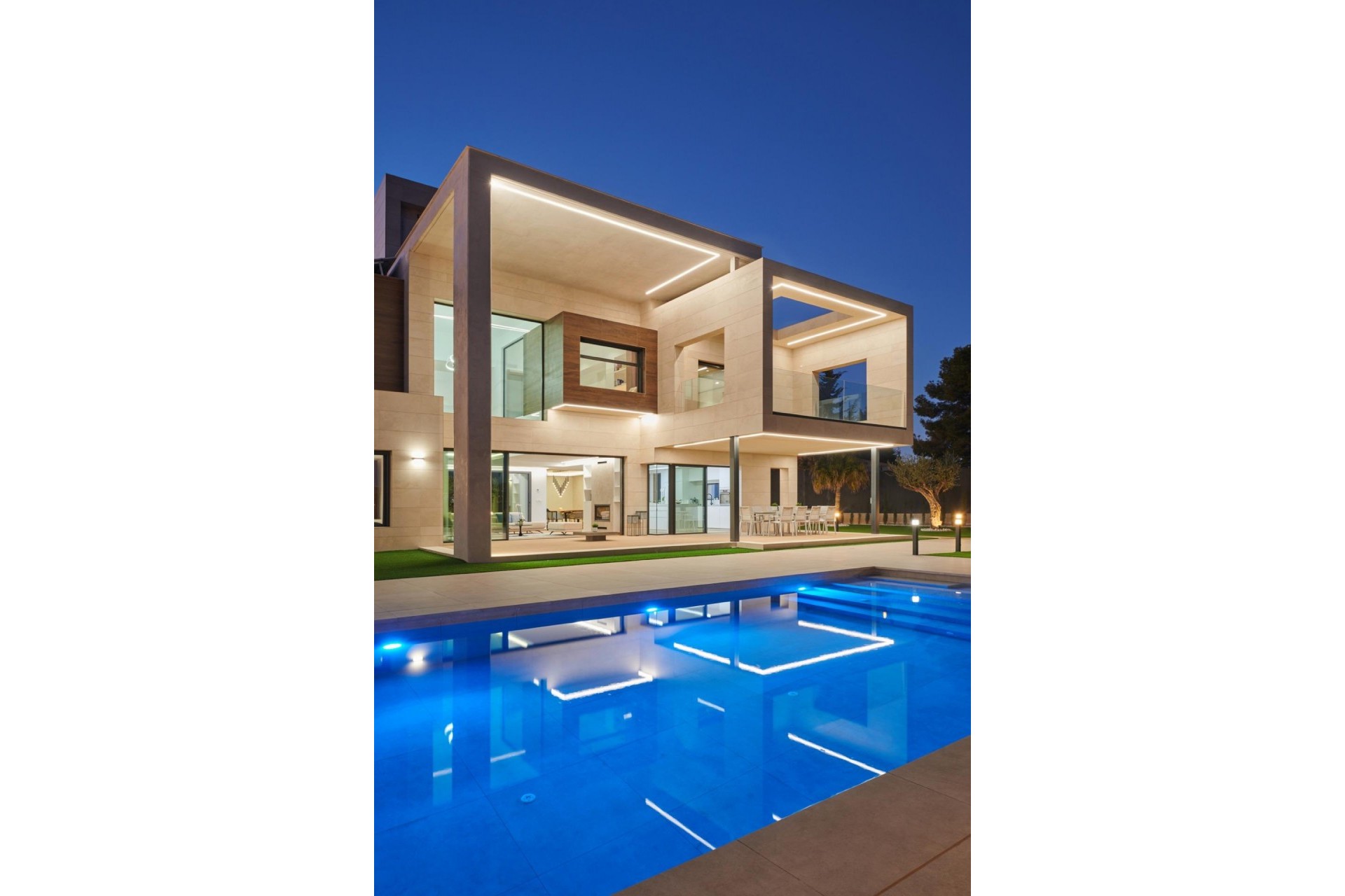 Brukt - Villa -
Molina De Segura - Inland