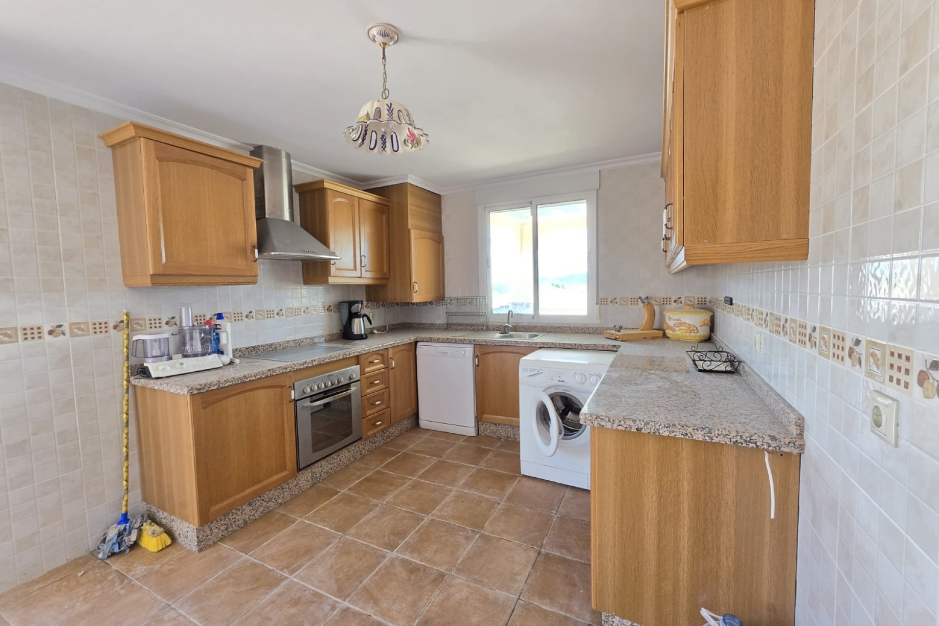 Brukt - Villa -
Monóvar/Monóver - Inland