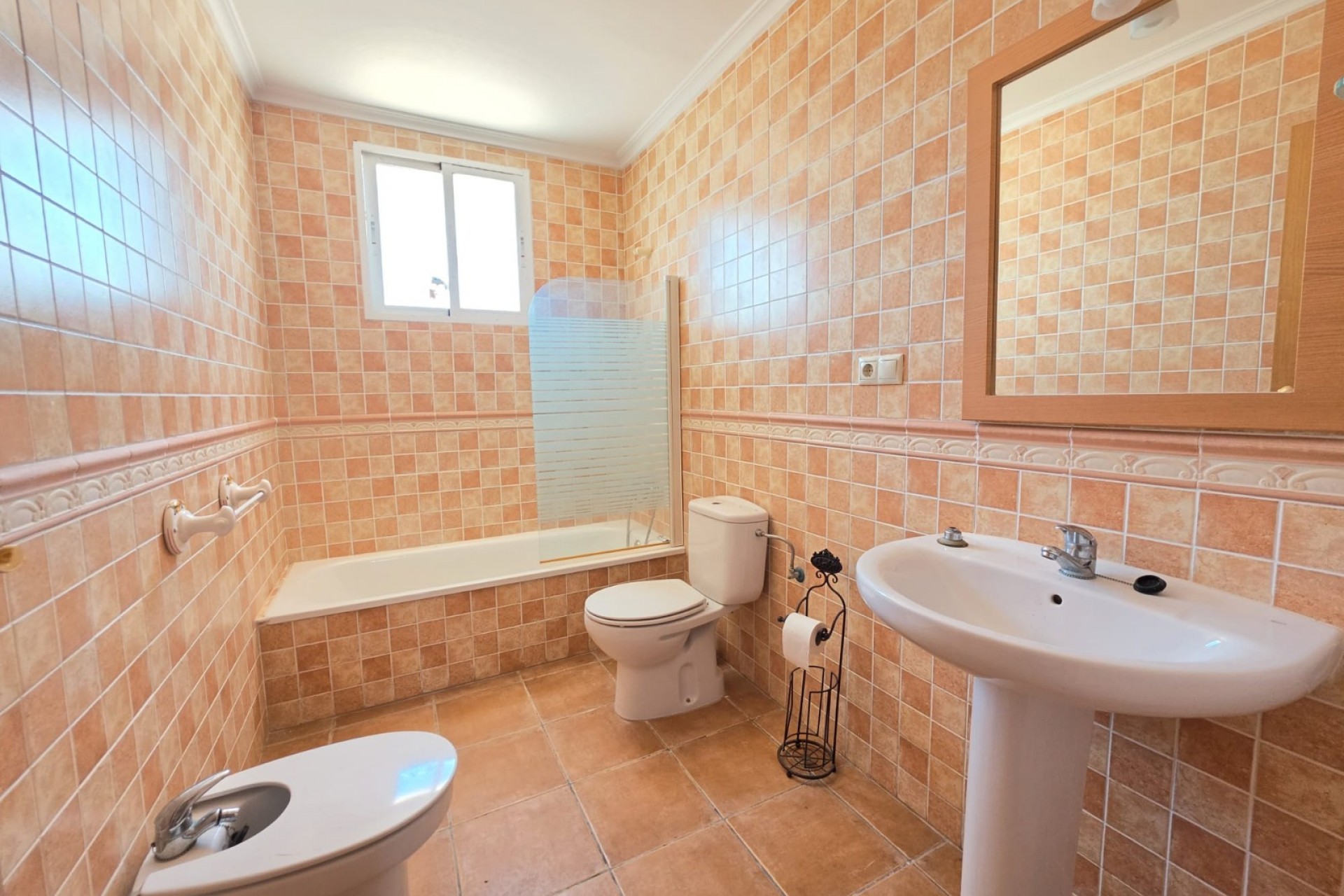 Brukt - Villa -
Monóvar/Monóver - Inland