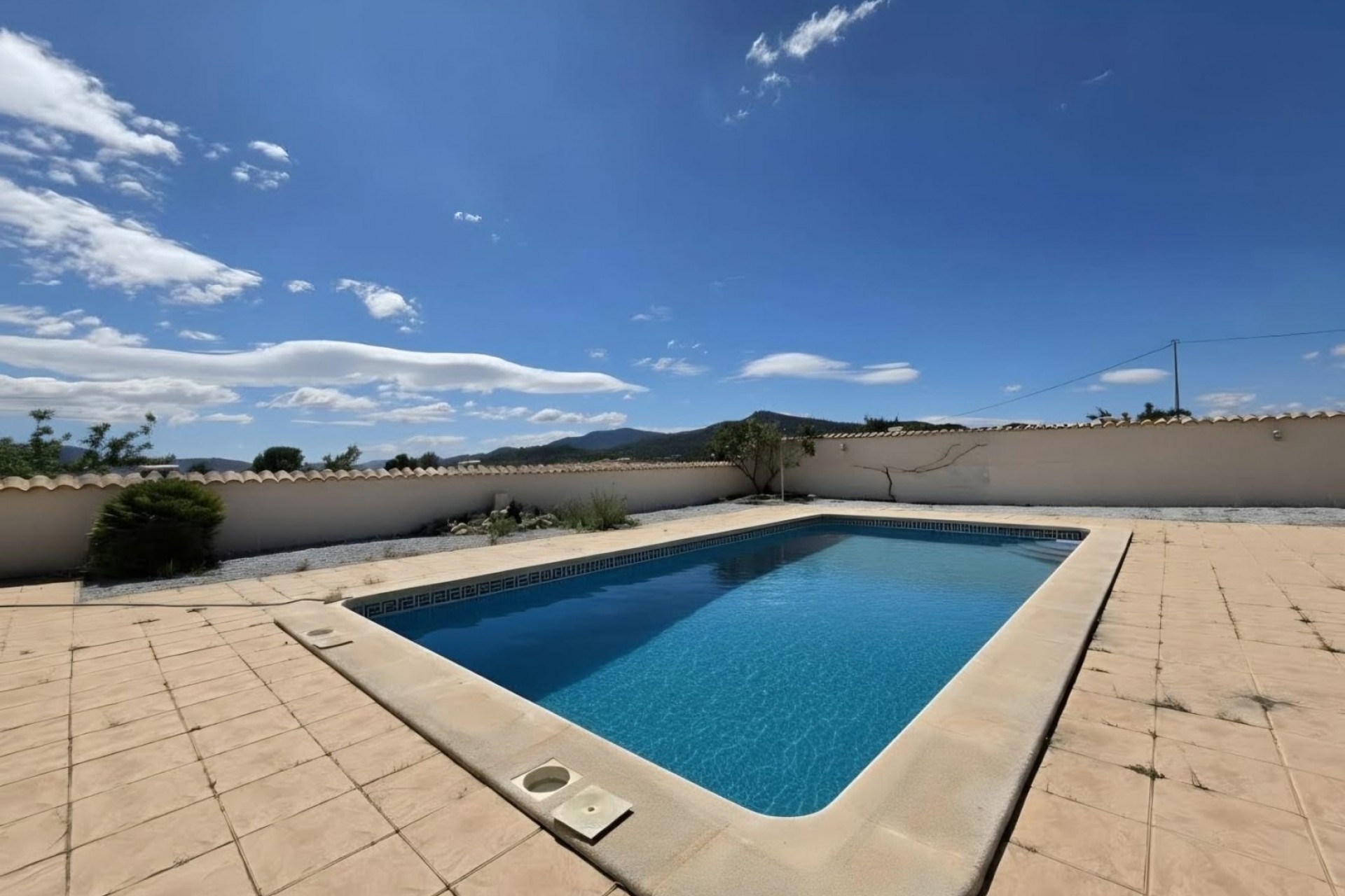 Brukt - Villa -
Monóvar/Monóver - Inland