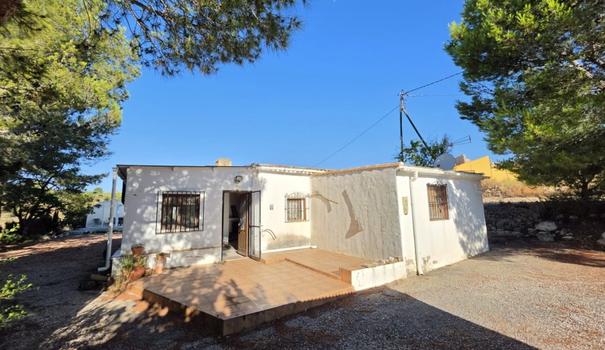 Brukt - Villa -
Monóvar/Monóver - Inland