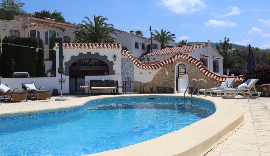 Brukt - Villa -
Orba - Inland