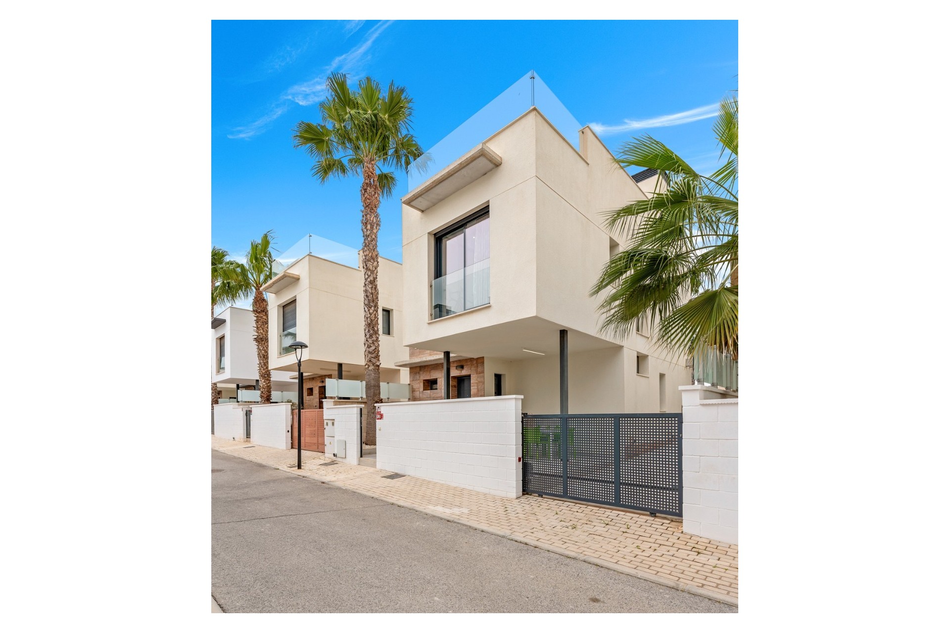 Brukt - Villa -
Orihuela Costa - Cabo Roig