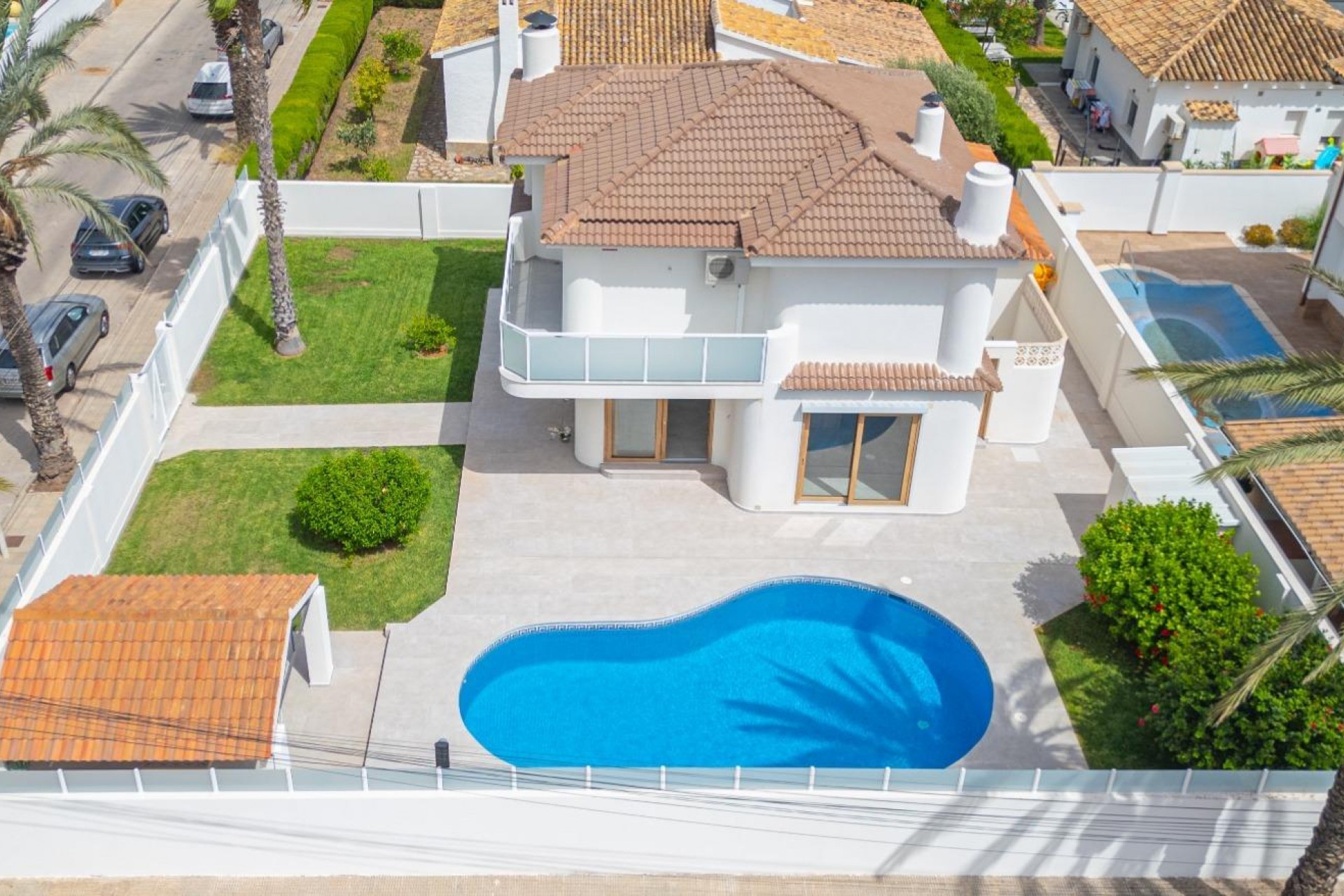 Brukt - Villa -
Orihuela Costa - Cabo Roig