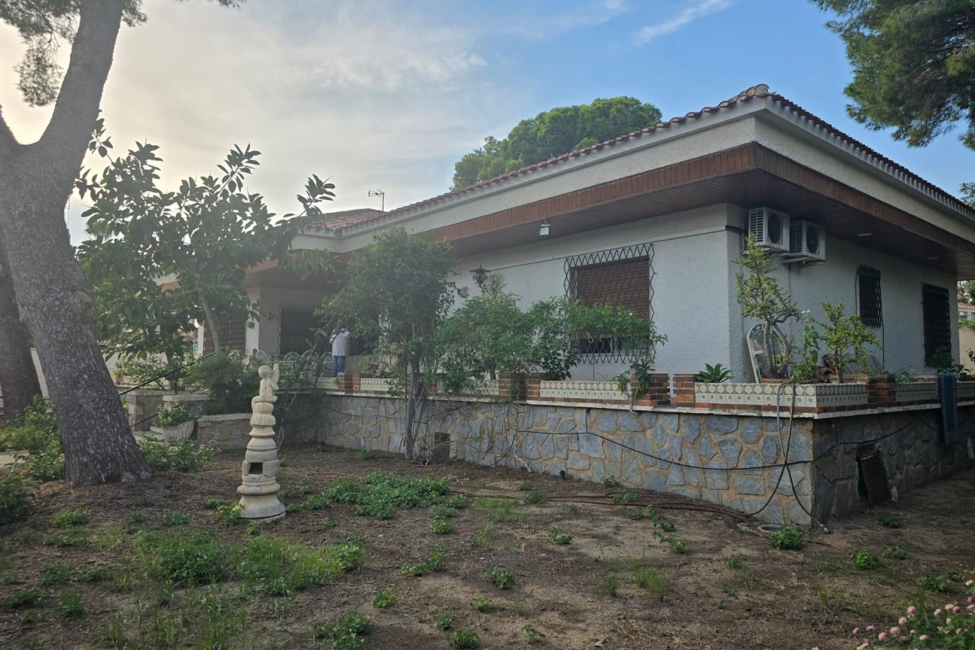 Brukt - Villa -
Orihuela Costa - Campoamor