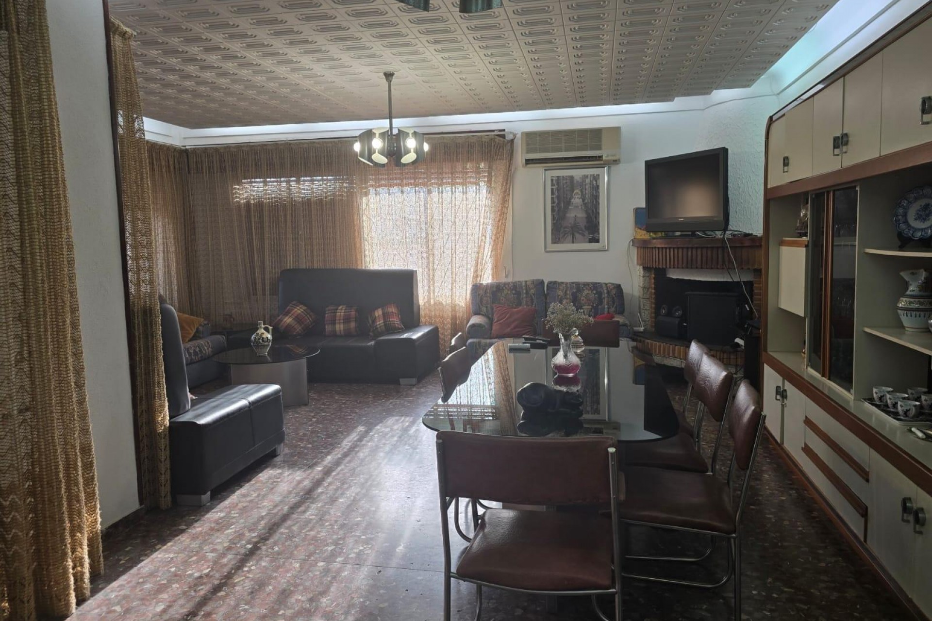 Brukt - Villa -
Orihuela Costa - Campoamor