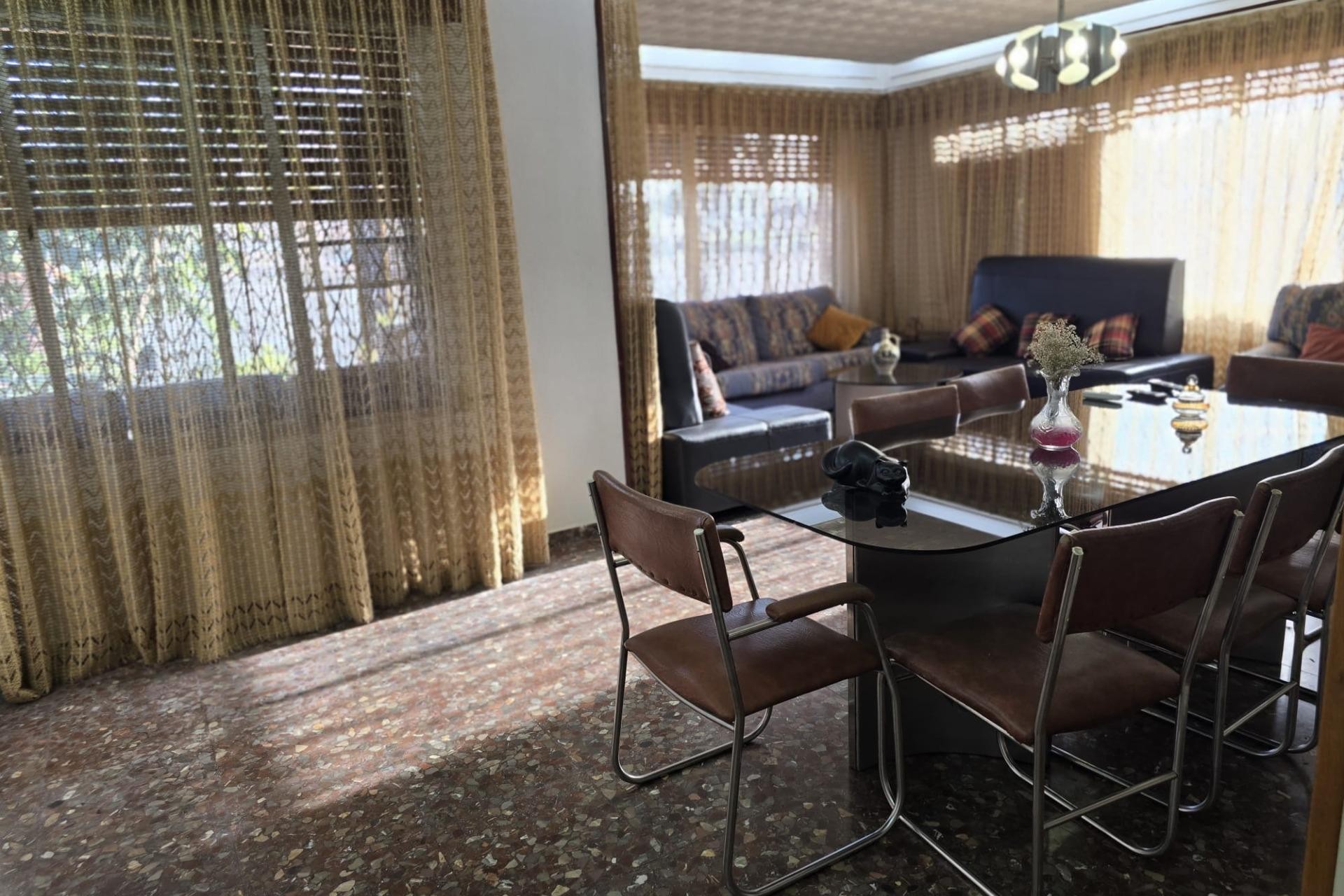 Brukt - Villa -
Orihuela Costa - Campoamor