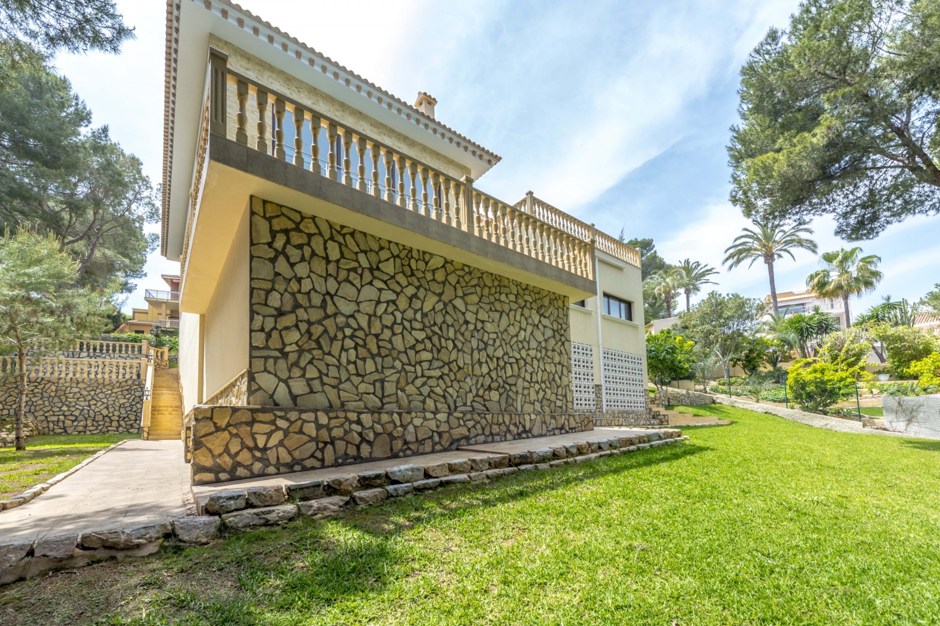 Brukt - Villa -
Orihuela Costa - Costa Blanca