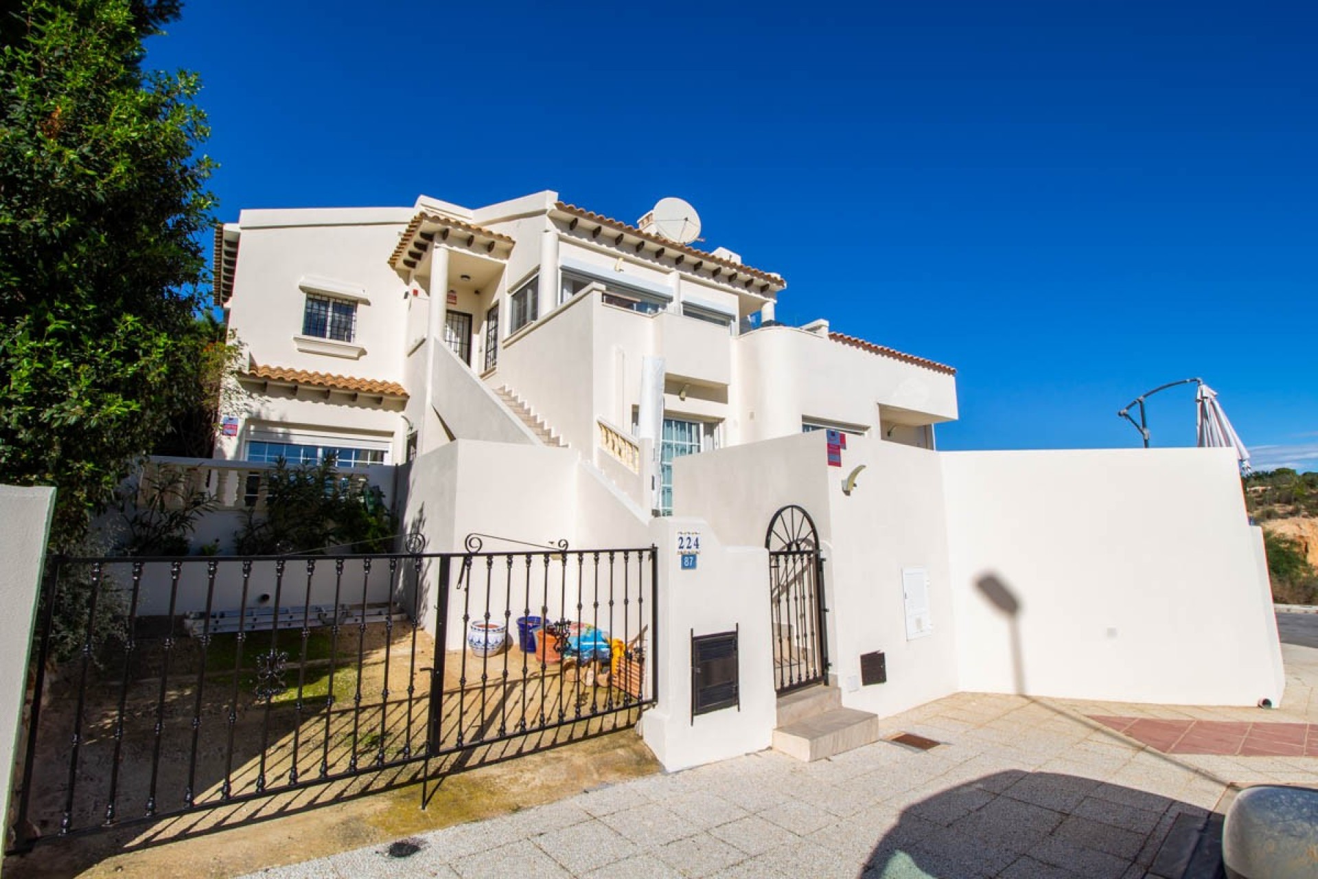 Brukt - Villa -
Orihuela Costa - Costa Blanca