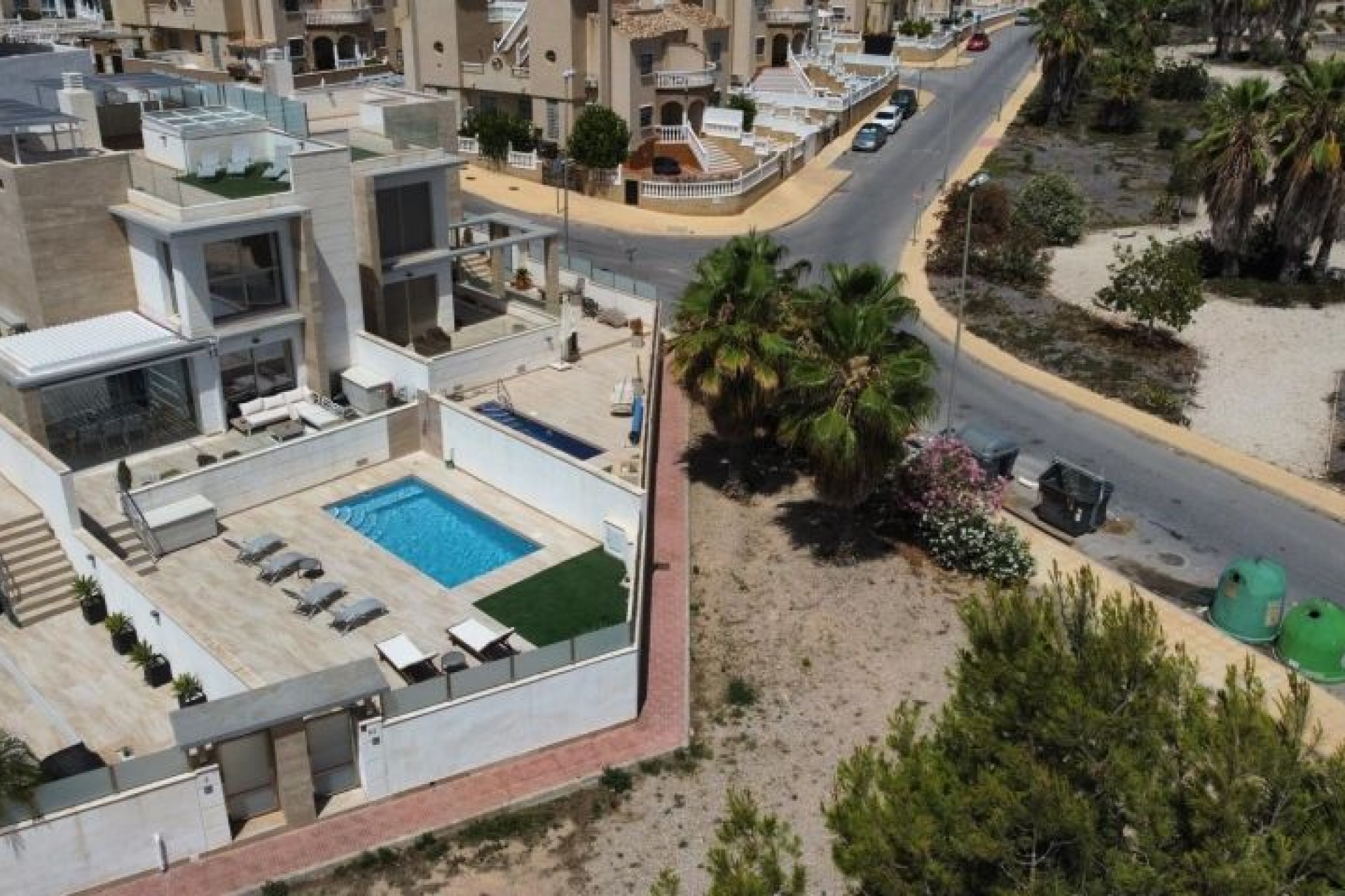 Brukt - Villa -
Orihuela Costa - Costa Blanca