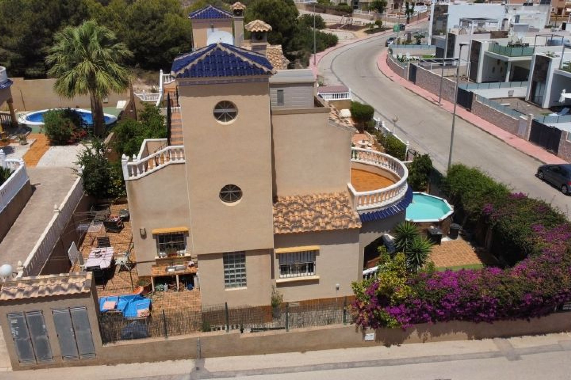 Brukt - Villa -
Orihuela Costa - Costa Blanca